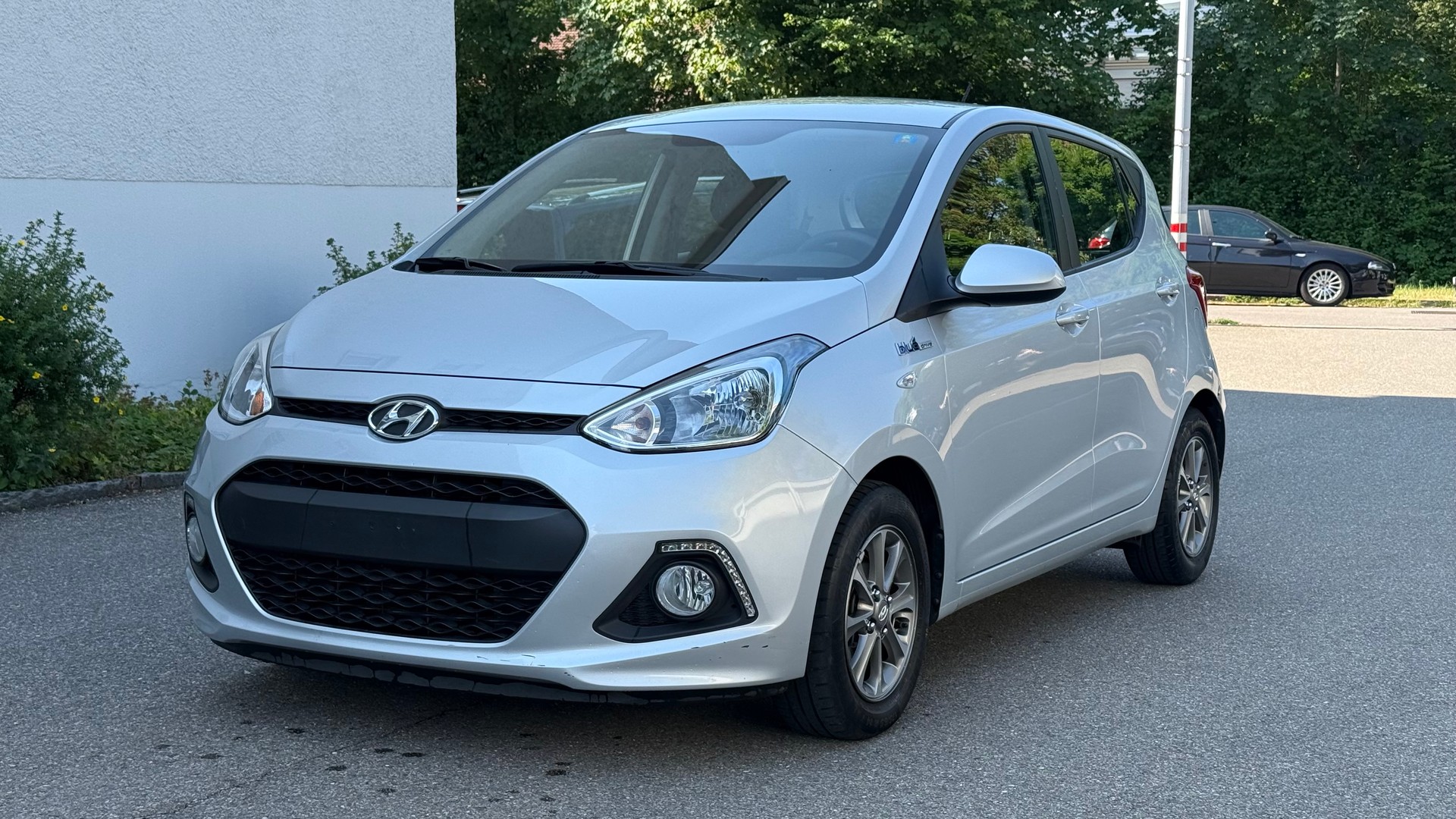 HYUNDAI i10 1.0 Style-image-0