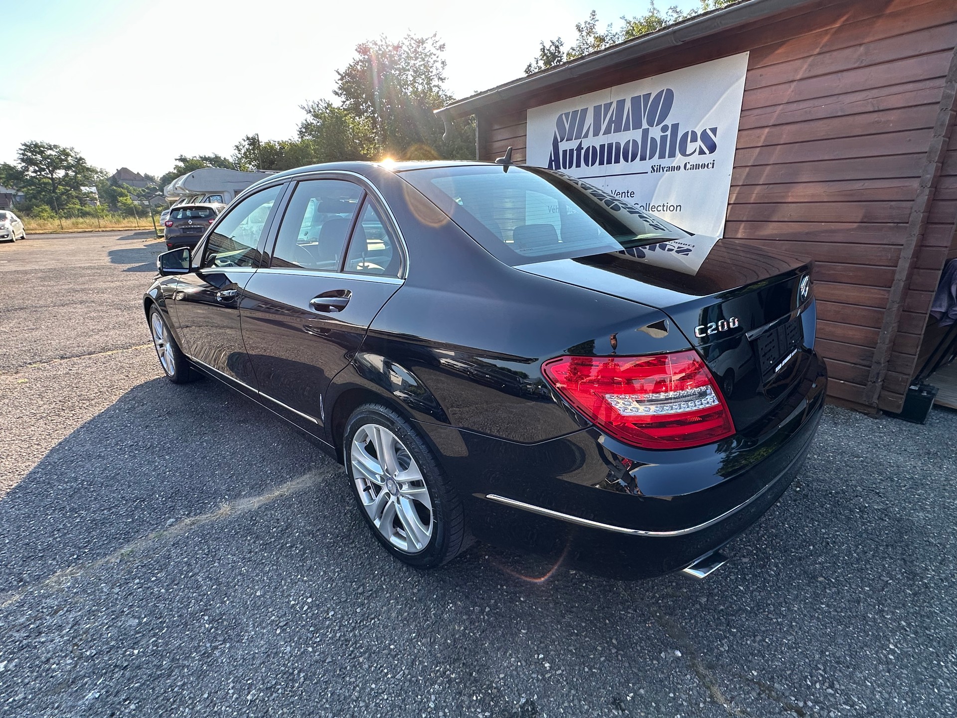 MERCEDES-BENZ C 200 Avantgarde-image-6