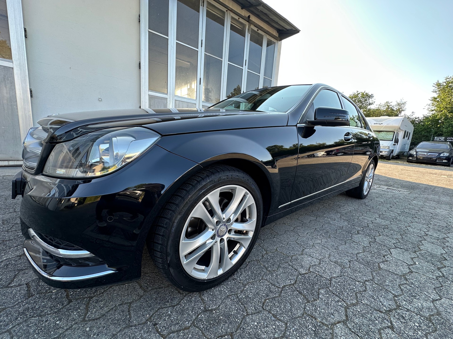 MERCEDES-BENZ C 200 Avantgarde-image-27