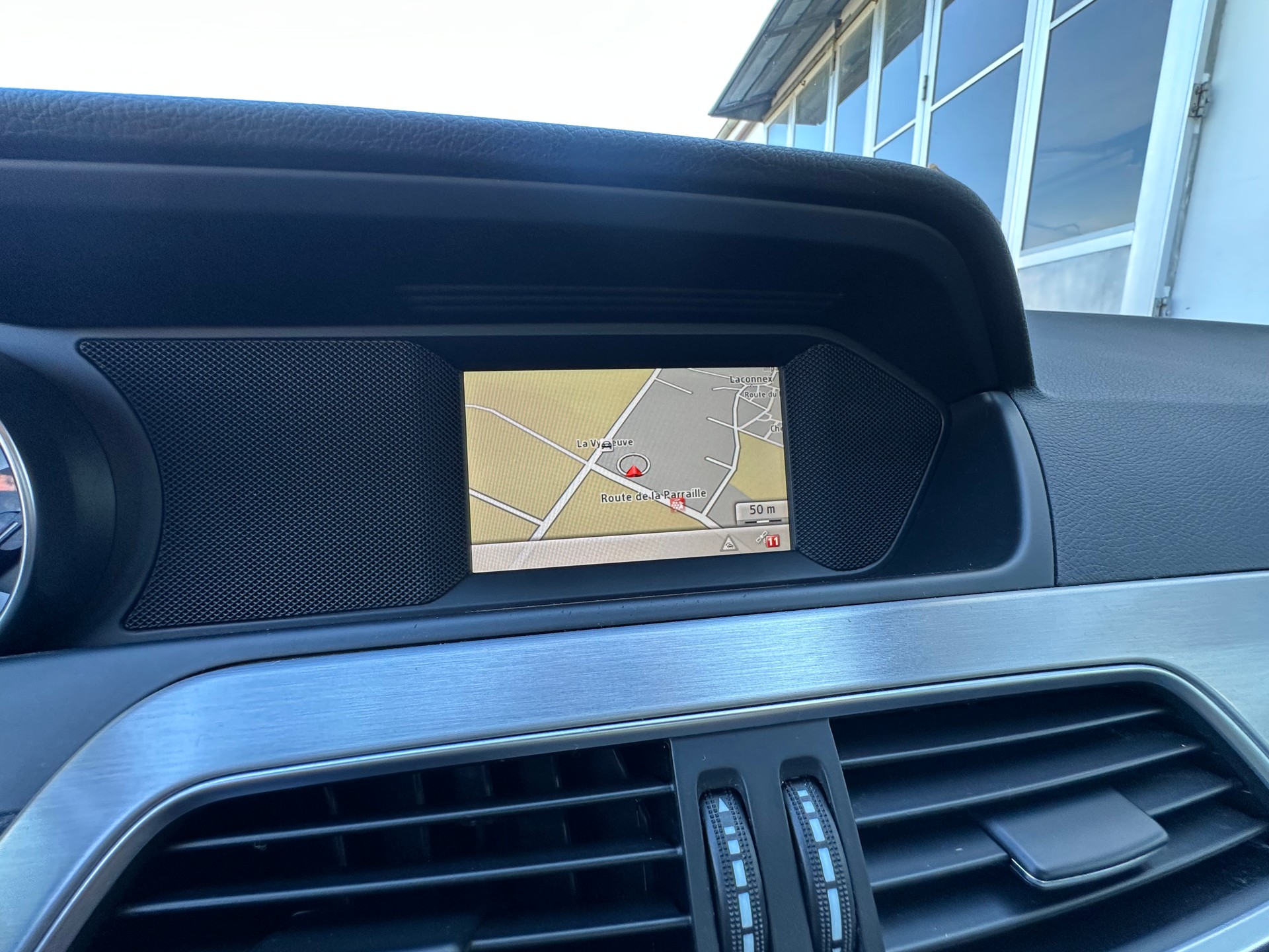 MERCEDES-BENZ C 200 Avantgarde-image-19