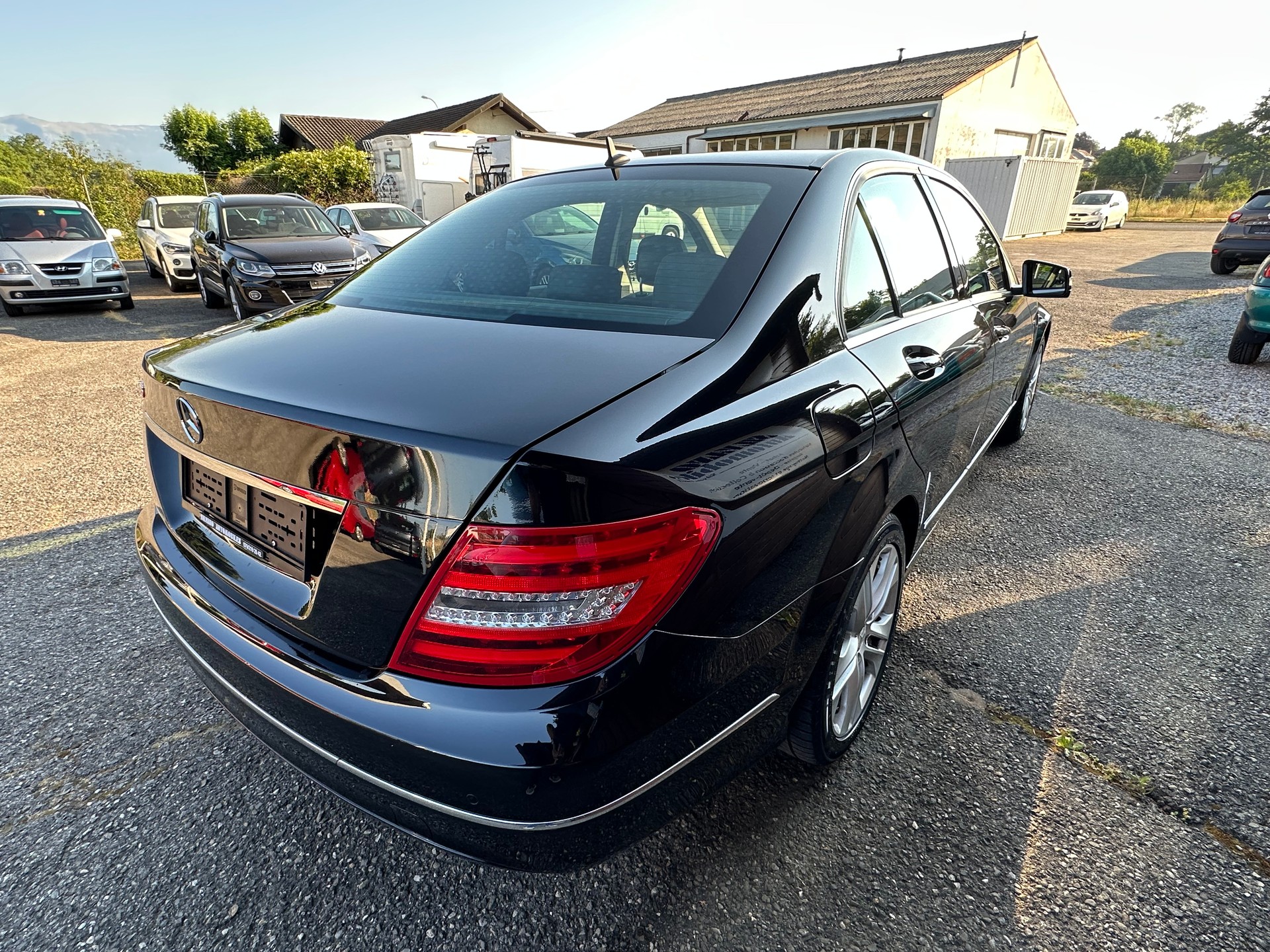 MERCEDES-BENZ C 200 Avantgarde-image-8