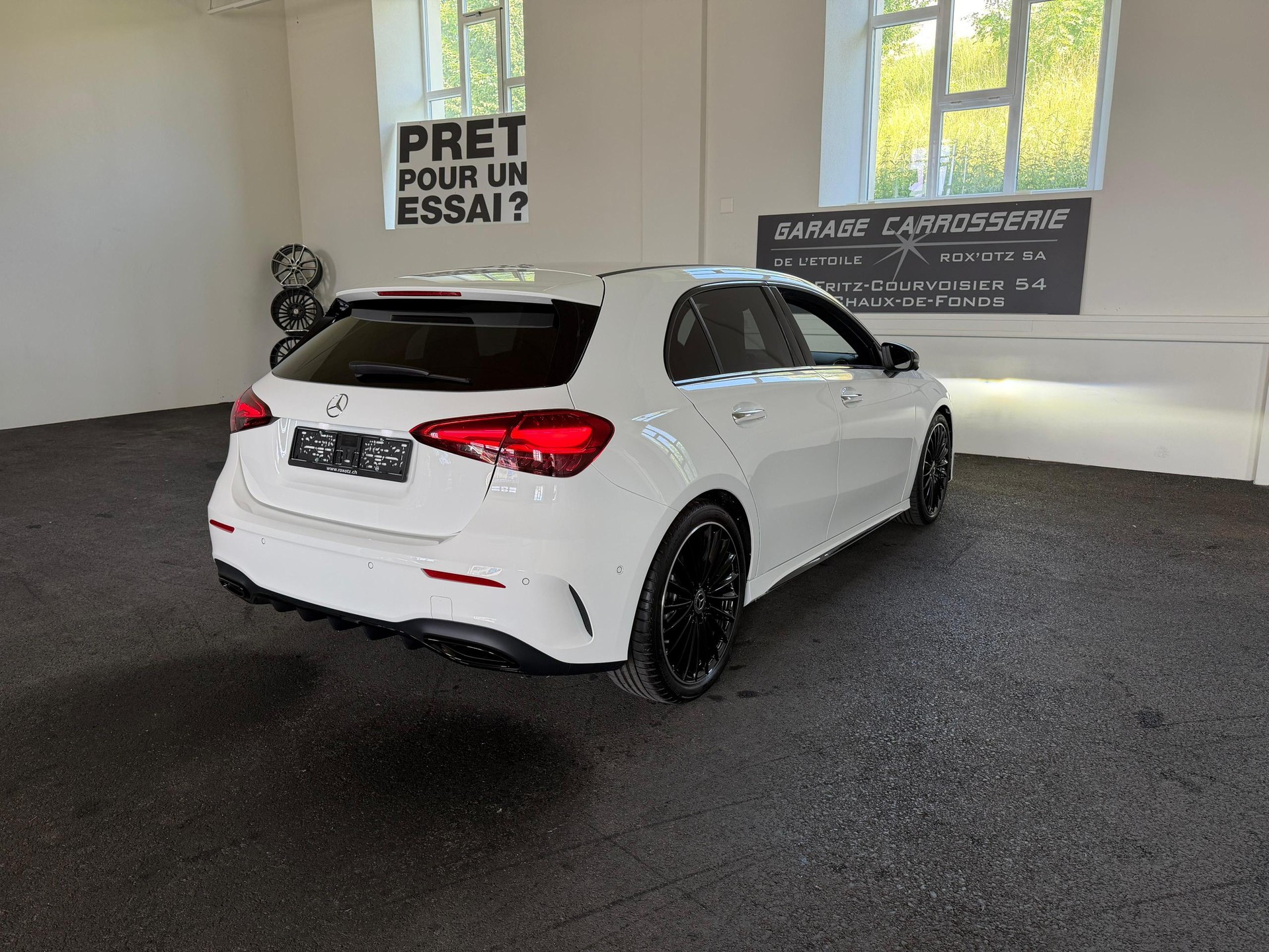 MERCEDES-BENZ A 220 4Matic 8G-DCT-image-4