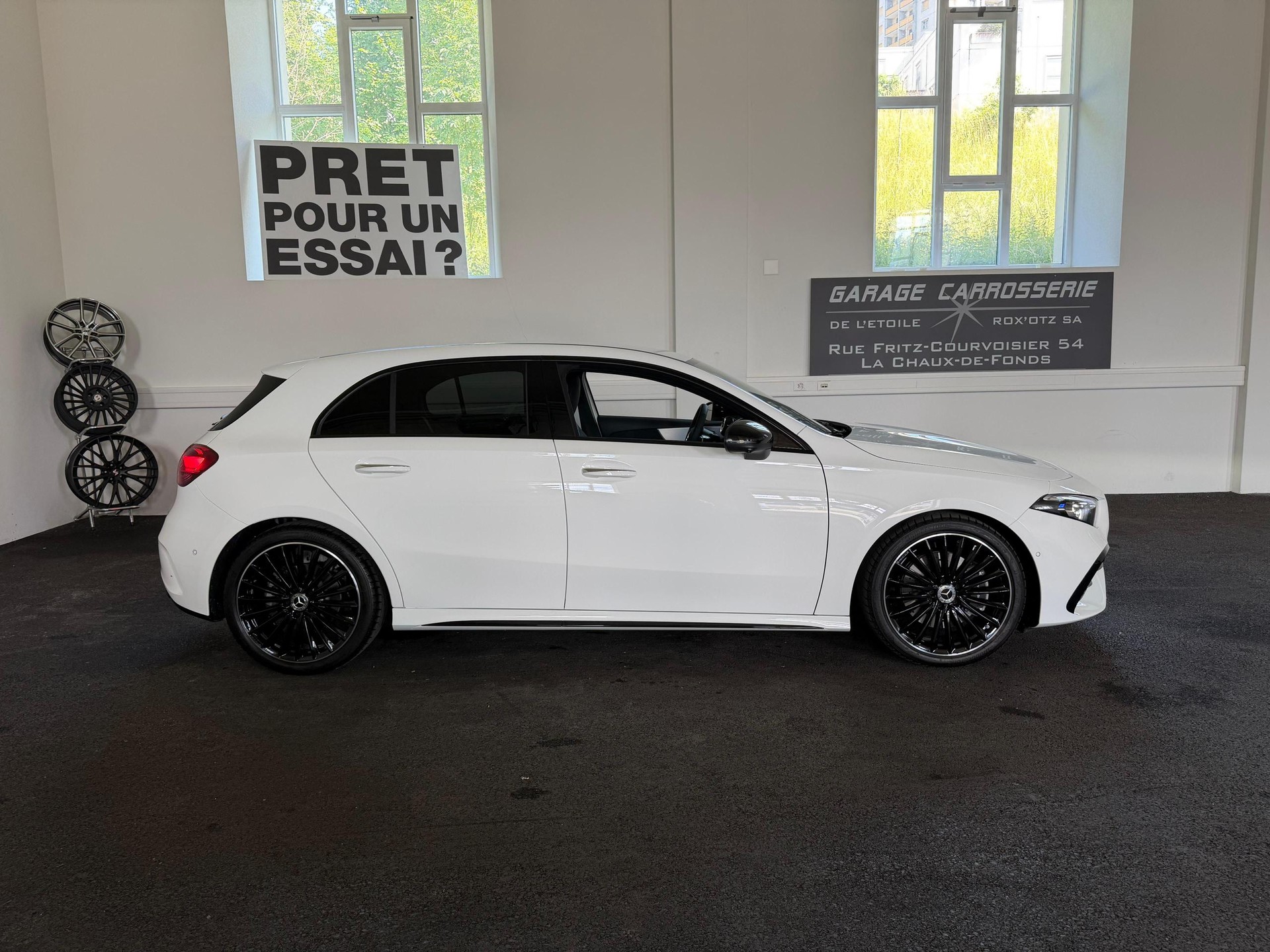 MERCEDES-BENZ A 220 4Matic 8G-DCT-image-5