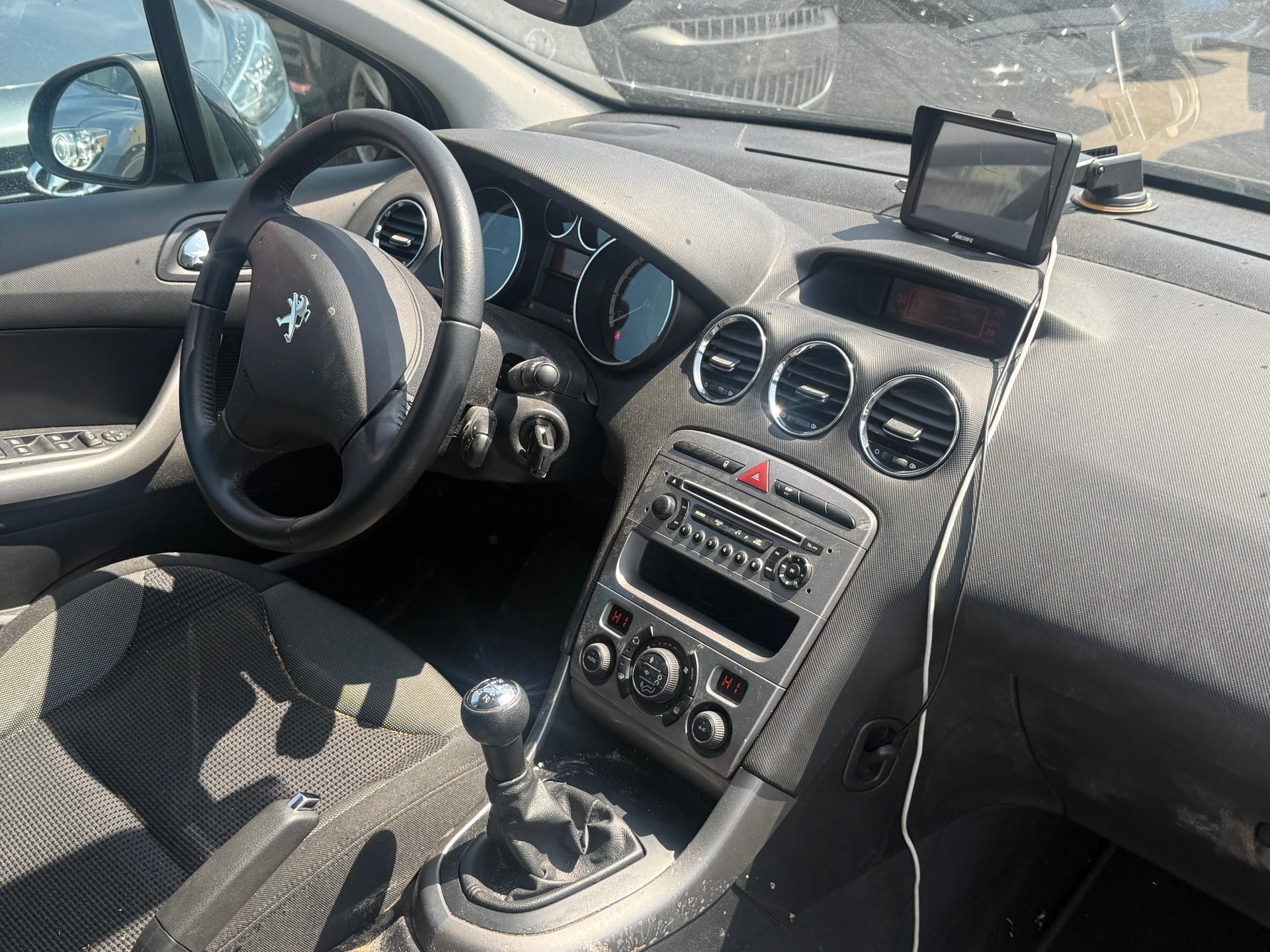PEUGEOT 308 SW 1.6 16V VTI Business-image-5