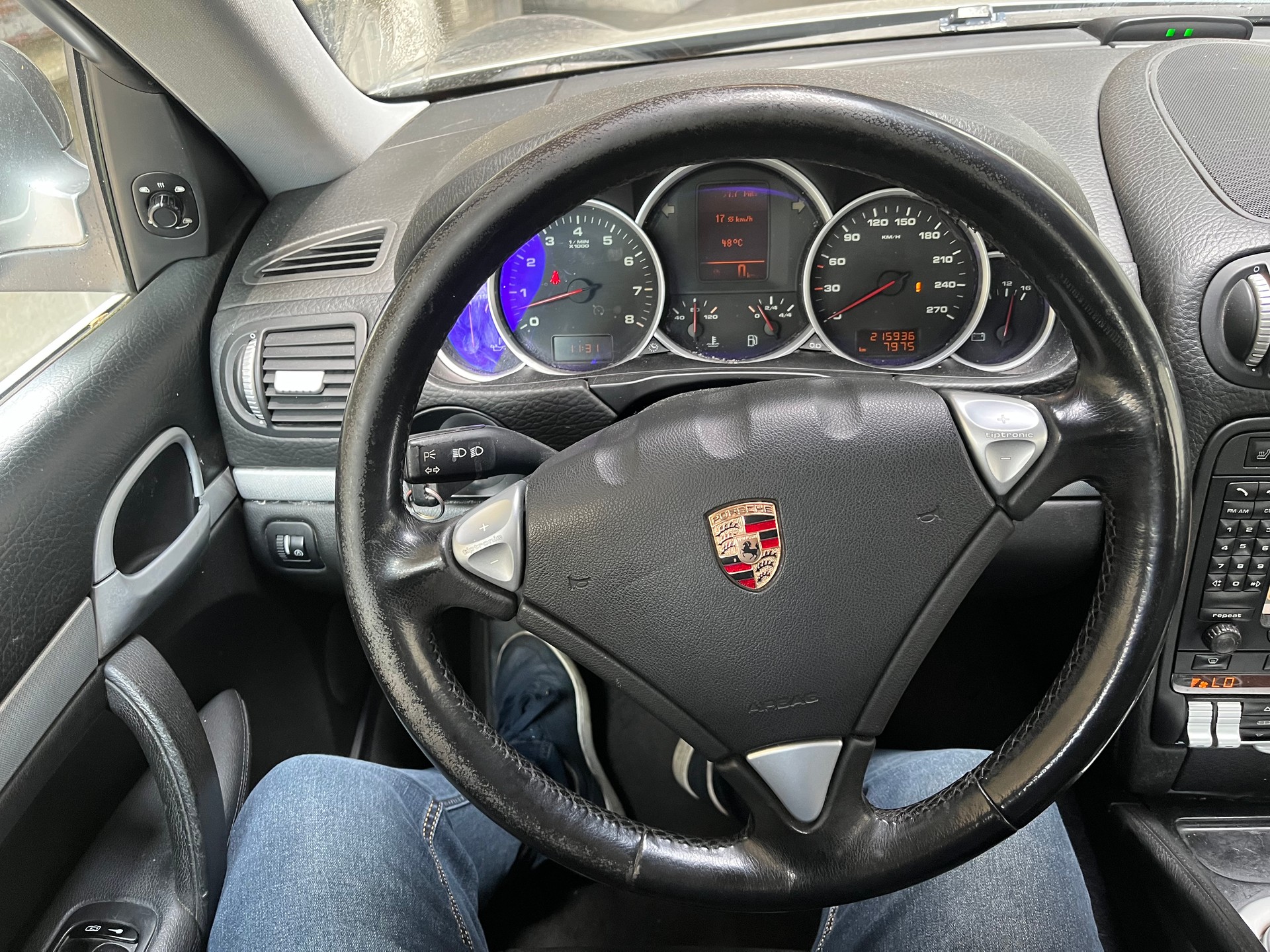 PORSCHE Cayenne S-image-6