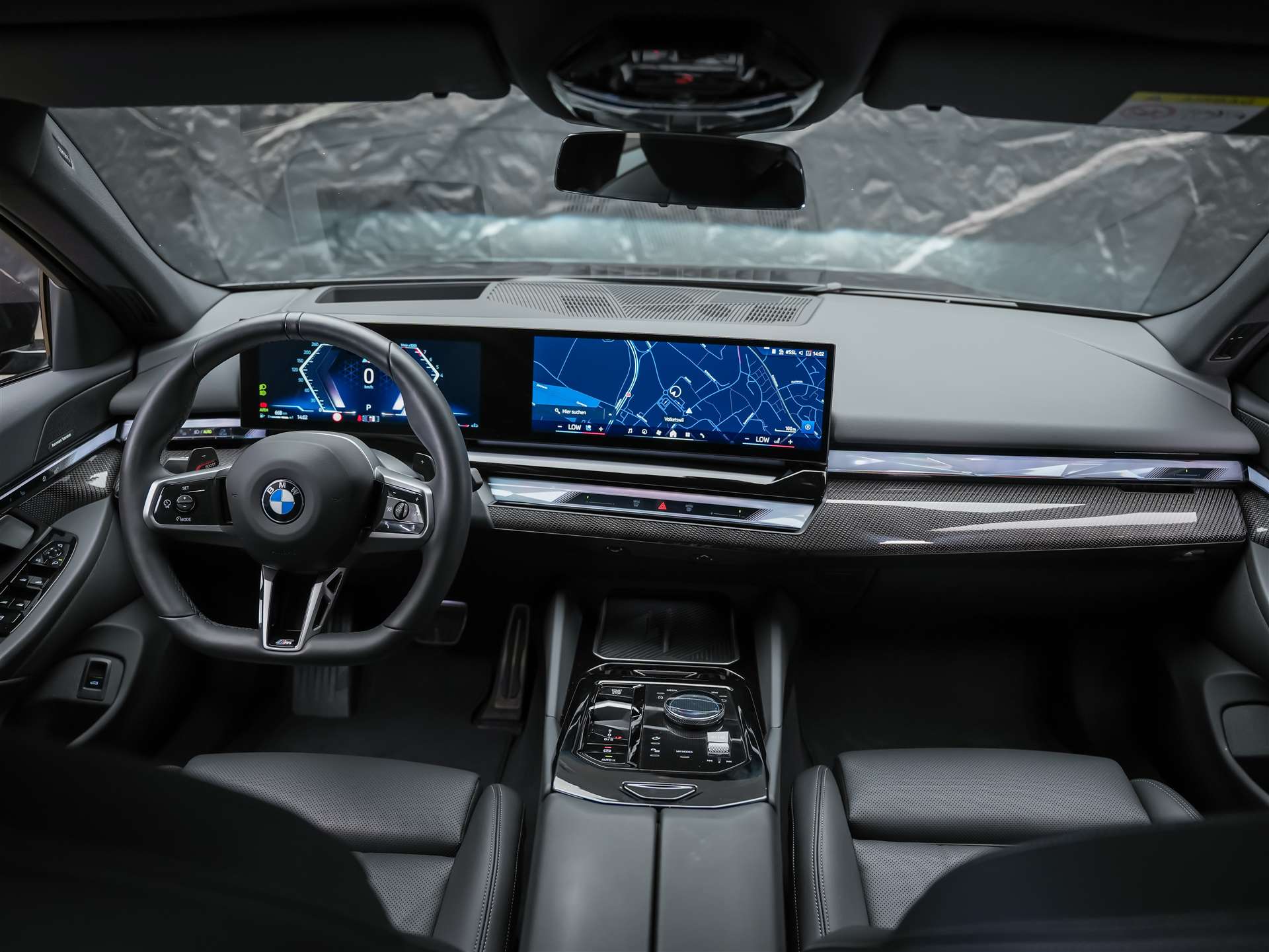 BMW 520i M Sport Steptronic *Werksgarantie*21" Felgen*Head Up*Sitzbelüftung*-image-19