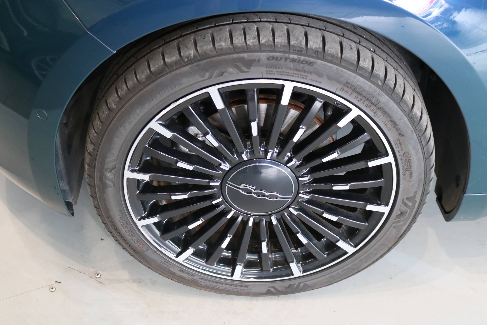 FIAT 500 electric 87 kW La Prima-image-27