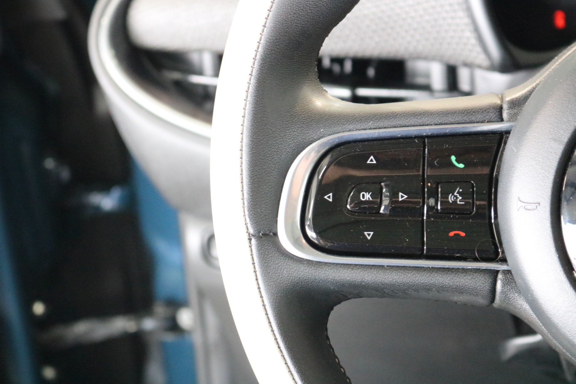 FIAT 500 electric 87 kW La Prima-image-39