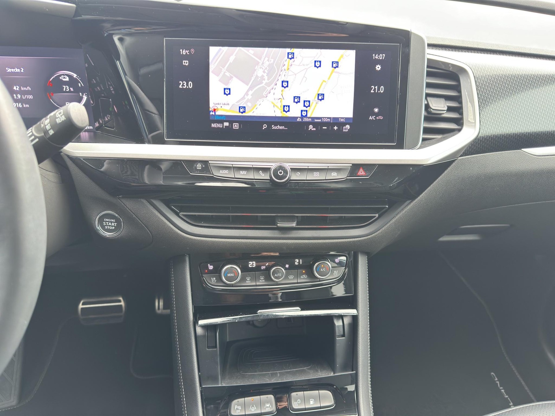 OPEL Grandland 1.6 T PHEV GS-image-5