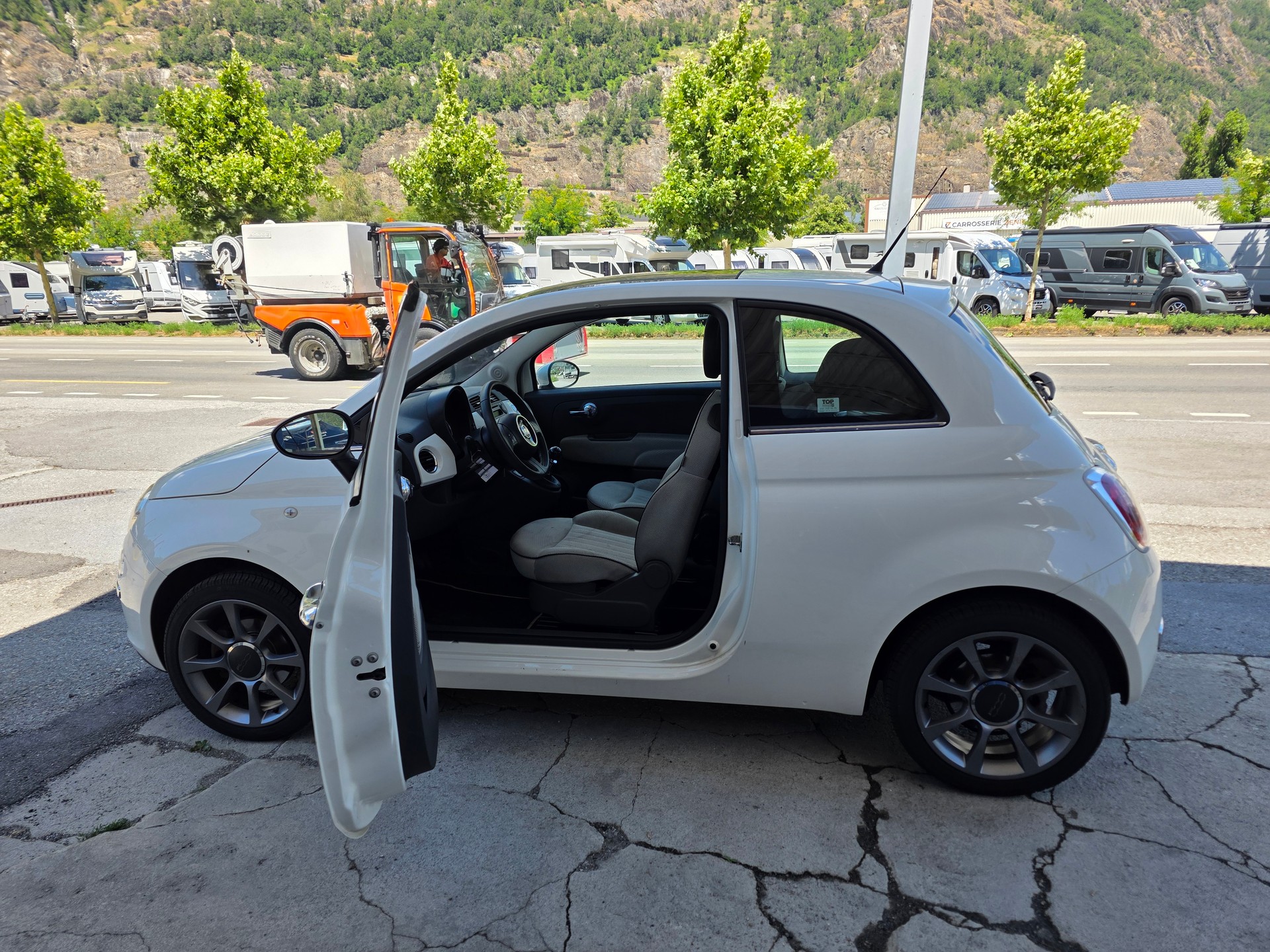 FIAT 500 1.4 16V Matt Black-image-9