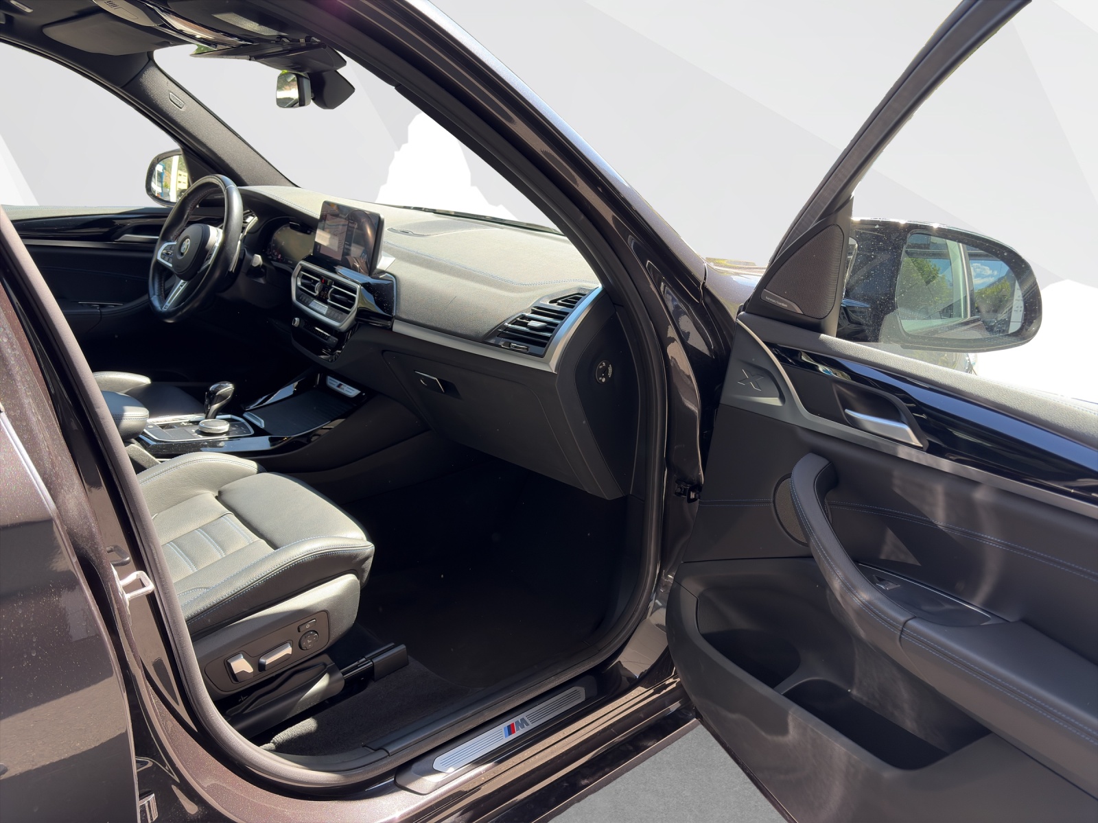 BMW X3 M40i xDrive-image-16