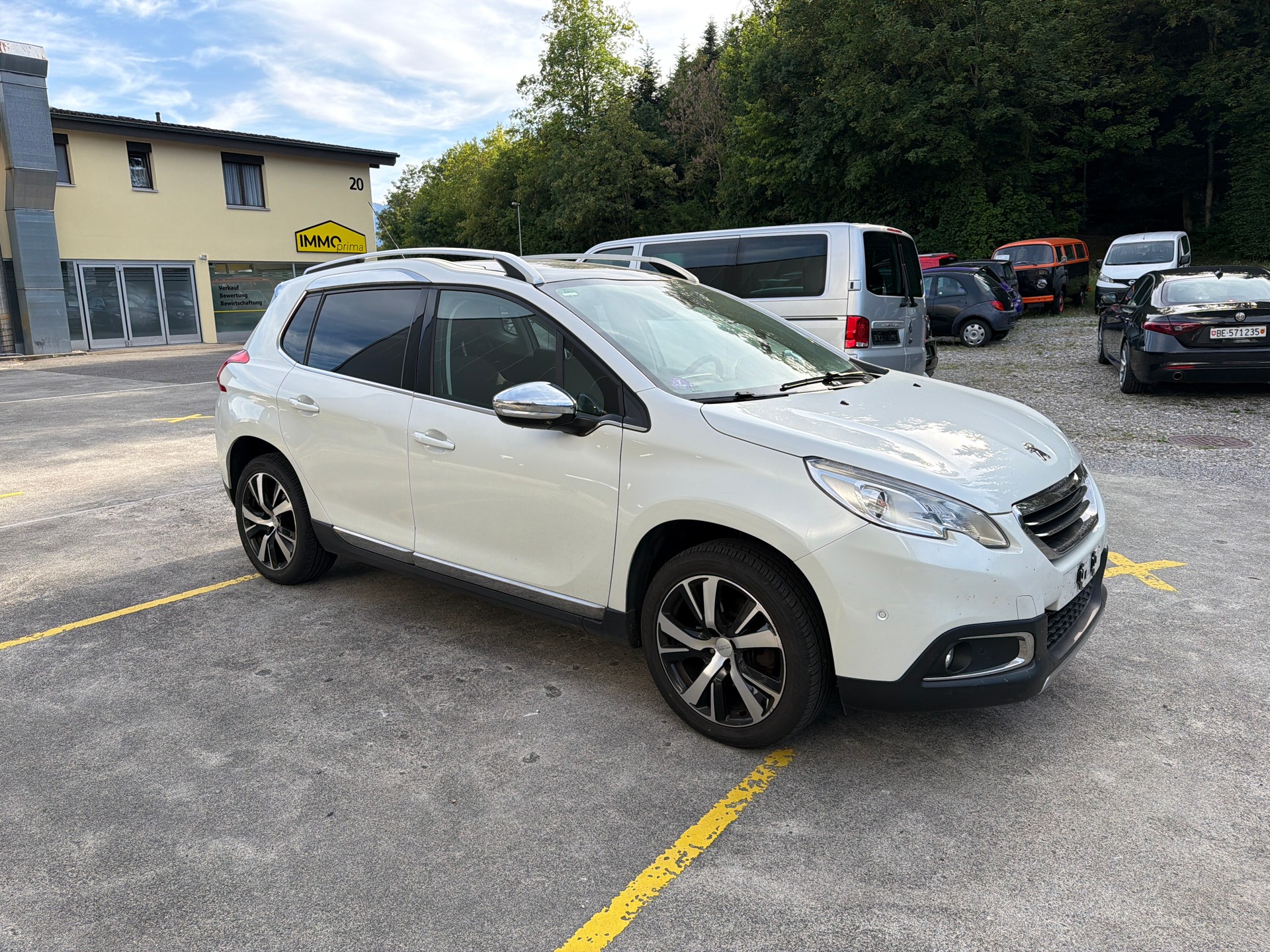 PEUGEOT 2008 1.6 VTI Féline-image-5