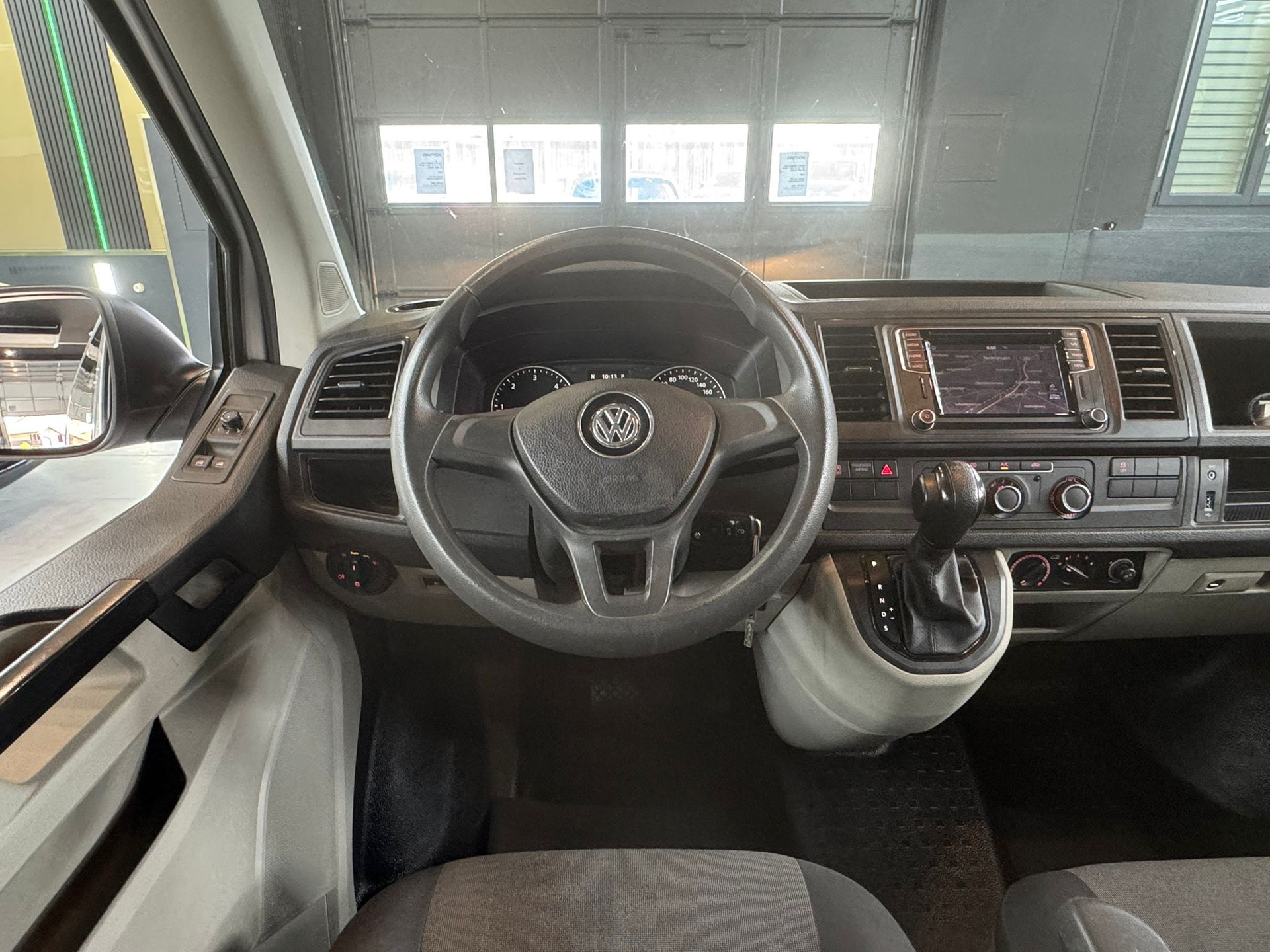 VW T6 2.0 TDI 4Motion DSG 9 Plätzer-image-13