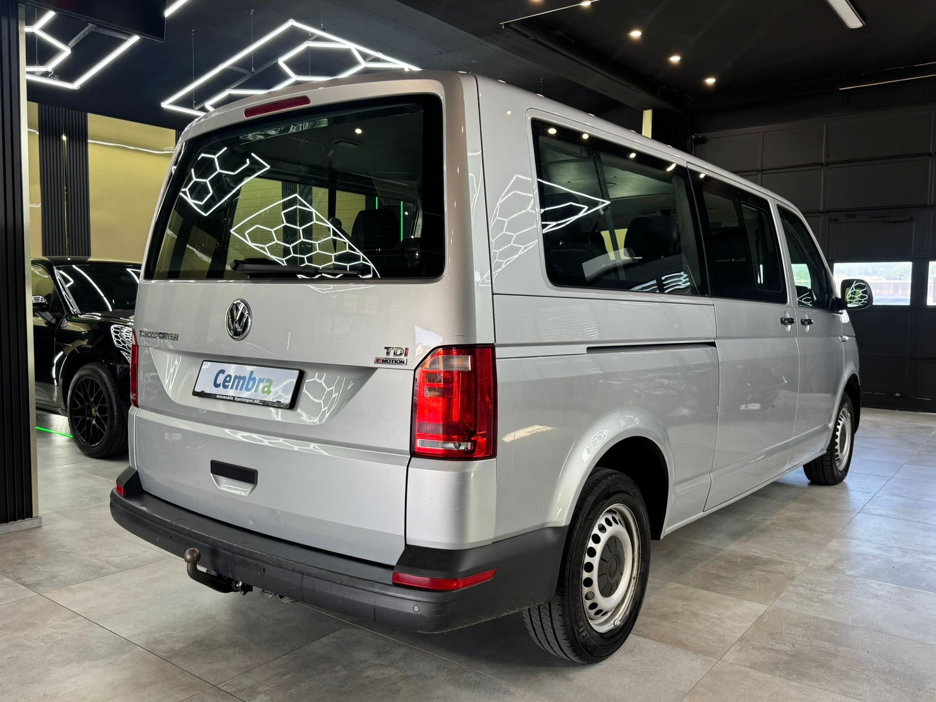 VW T6 2.0 TDI 4Motion DSG 9 Plätzer-image-4