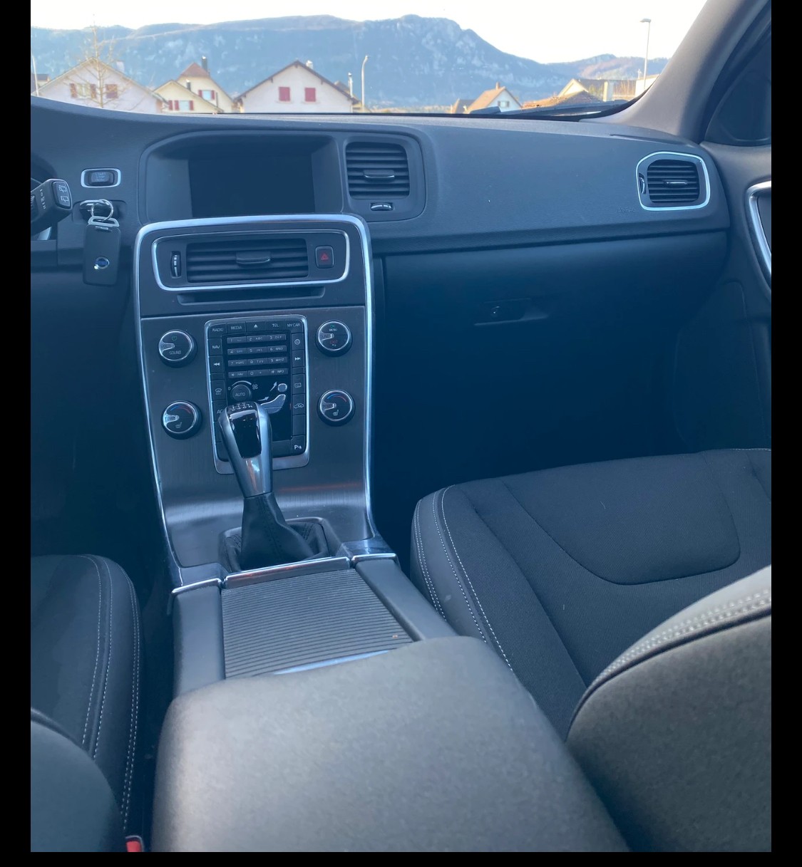 VOLVO XC60 T5 Executive Geartronic-image-6