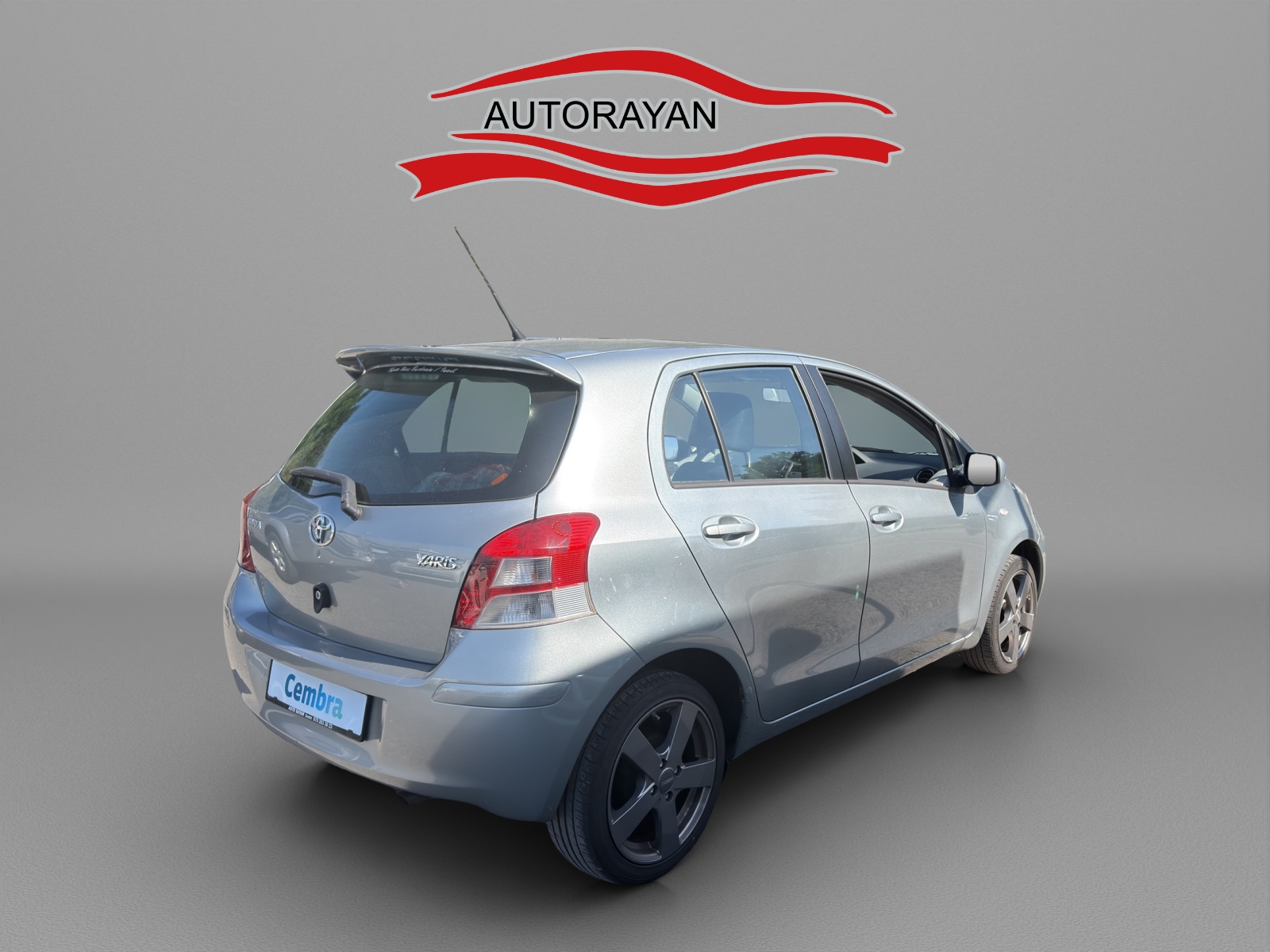 TOYOTA Yaris 1.33 Linea-image-4
