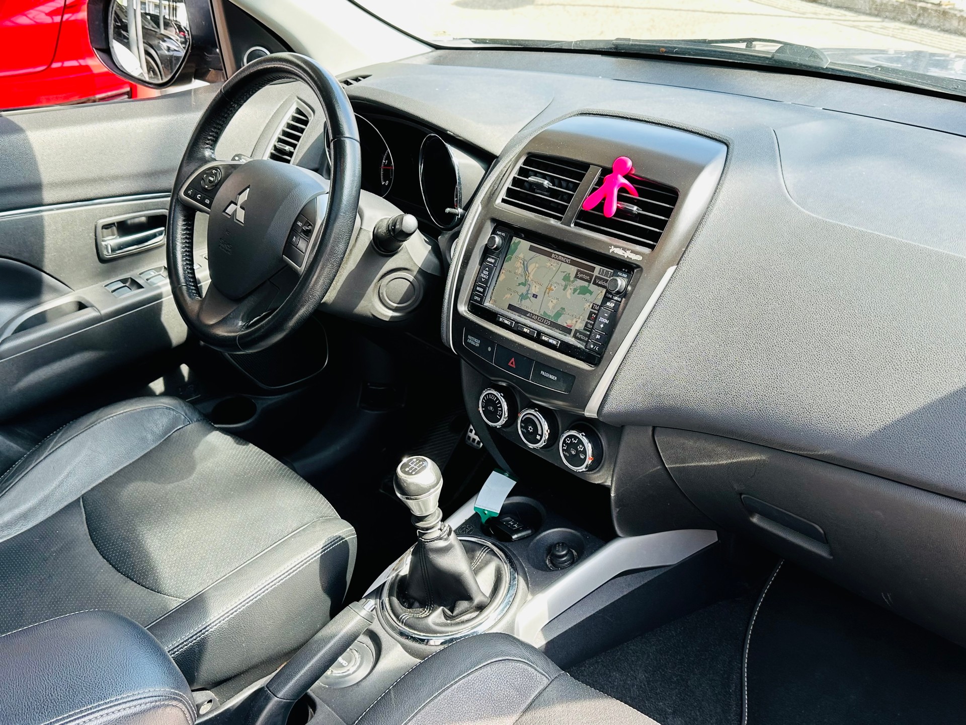MITSUBISHI ASX 1.8 DID Sport 4WD-image-12