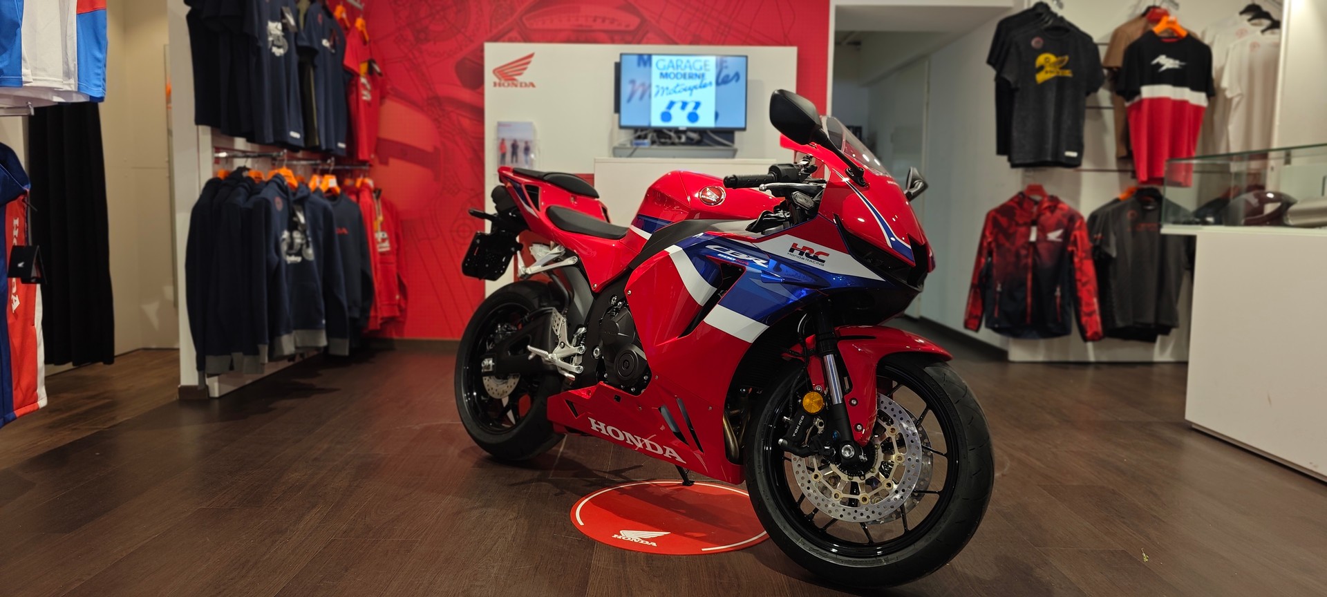 HONDA CBR 600 RR