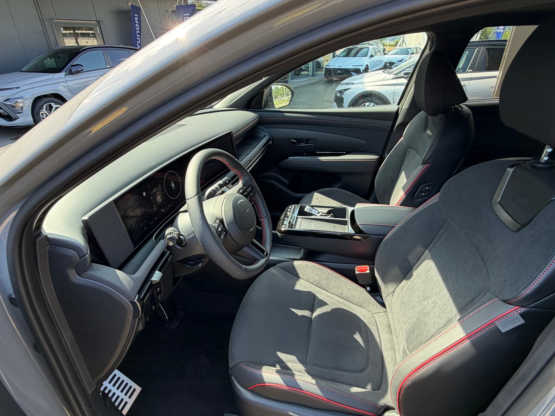 HYUNDAI Tucson 1.6 TGDI HEV N-Line 4WD-image-5