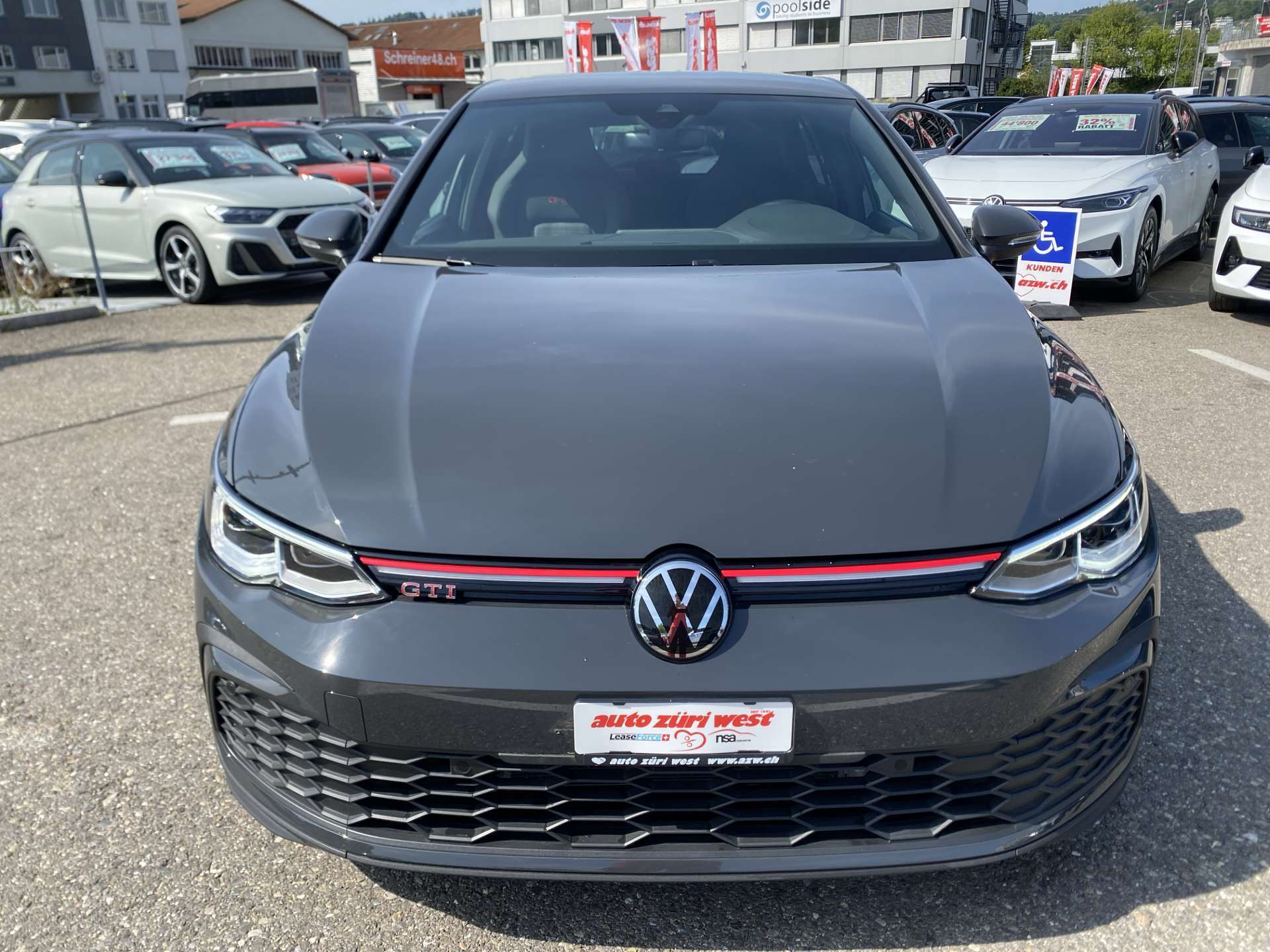 VW Golf 2.0 TSi GTi DSG-Automat 245PS-image-11