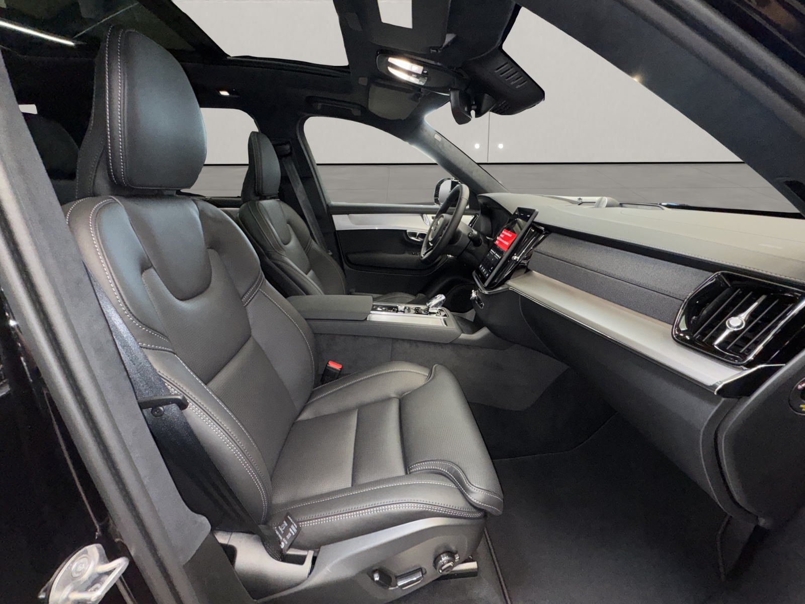 VOLVO XC90 XCLUSIVE-image-9