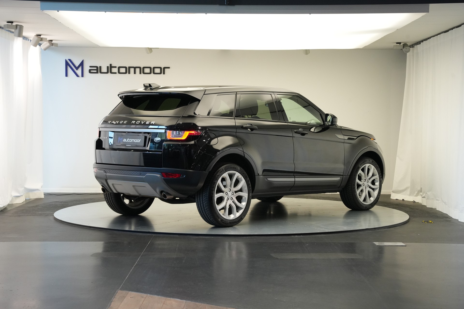 LAND ROVER Range Rover Evoque 2.0 Si4 HSE Dynamic AT9-image-4