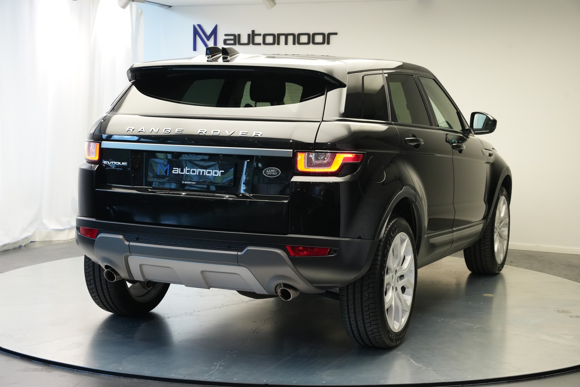 LAND ROVER Range Rover Evoque 2.0 Si4 HSE Dynamic AT9-image-36