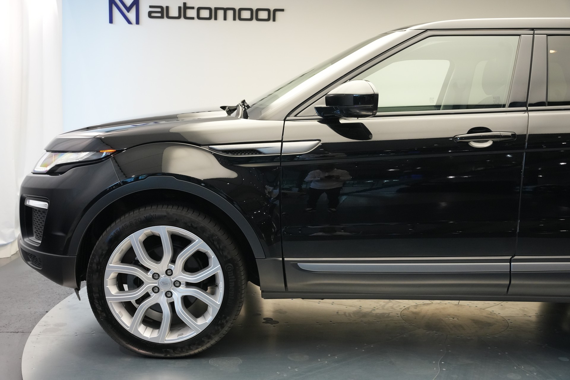 LAND ROVER Range Rover Evoque 2.0 Si4 HSE Dynamic AT9-image-37