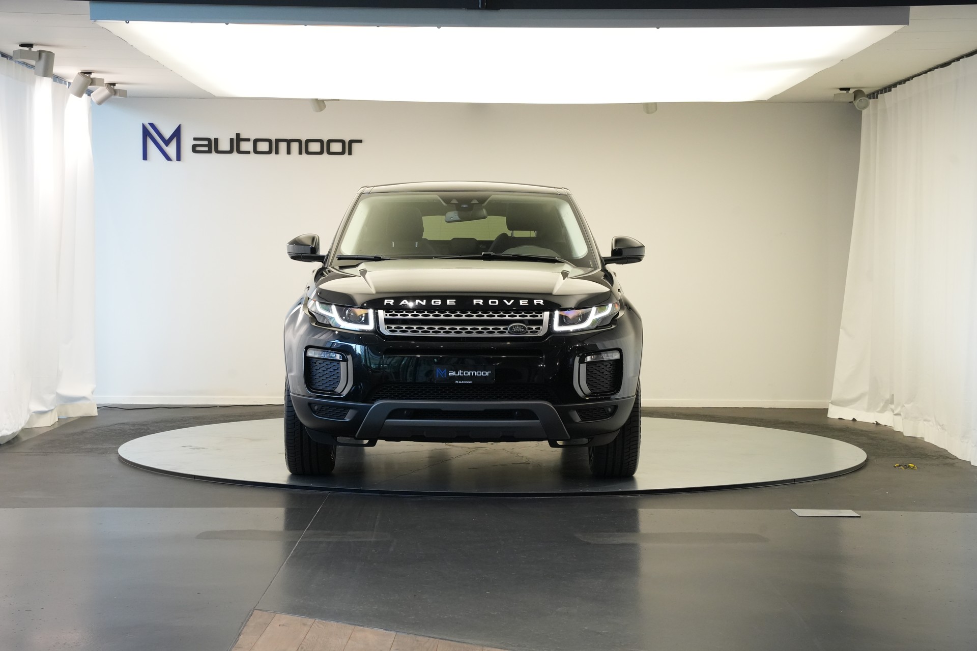 LAND ROVER Range Rover Evoque 2.0 Si4 HSE Dynamic AT9-showroom-element-1