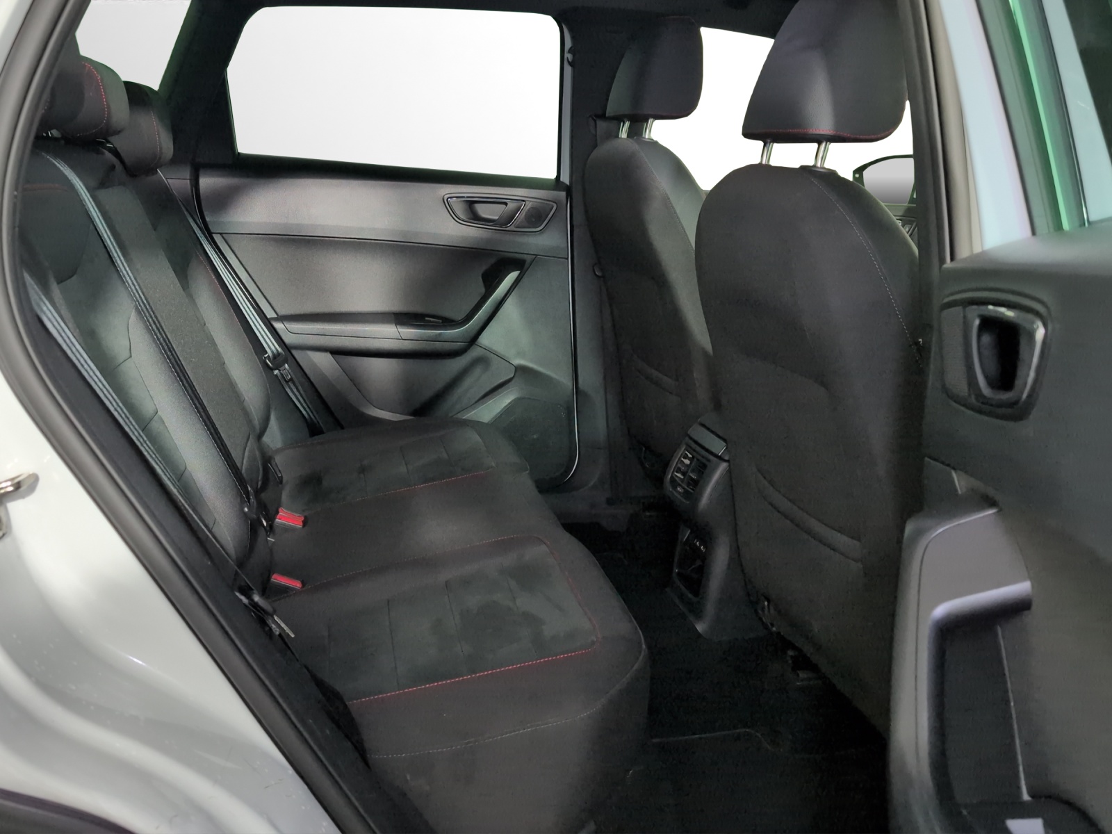 SEAT Ateca 2.0 TSI FR 4Drive DSG-image-8