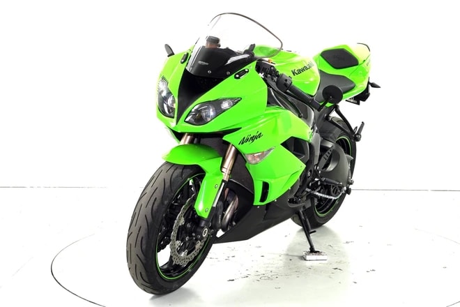 KAWASAKI Ninja ZX-6R-showroom-element-2