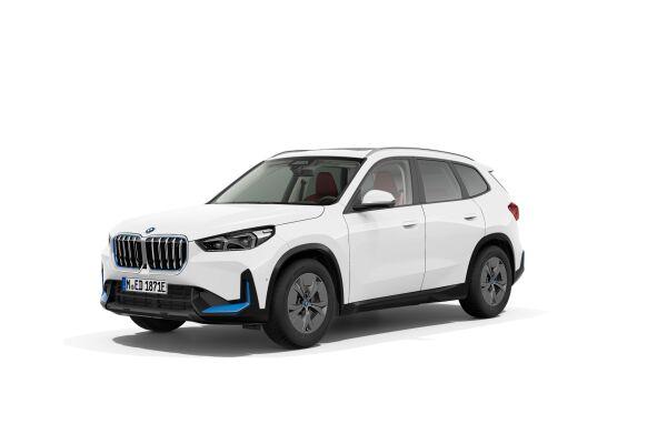 BMW iX1 30 xDrive-image-0