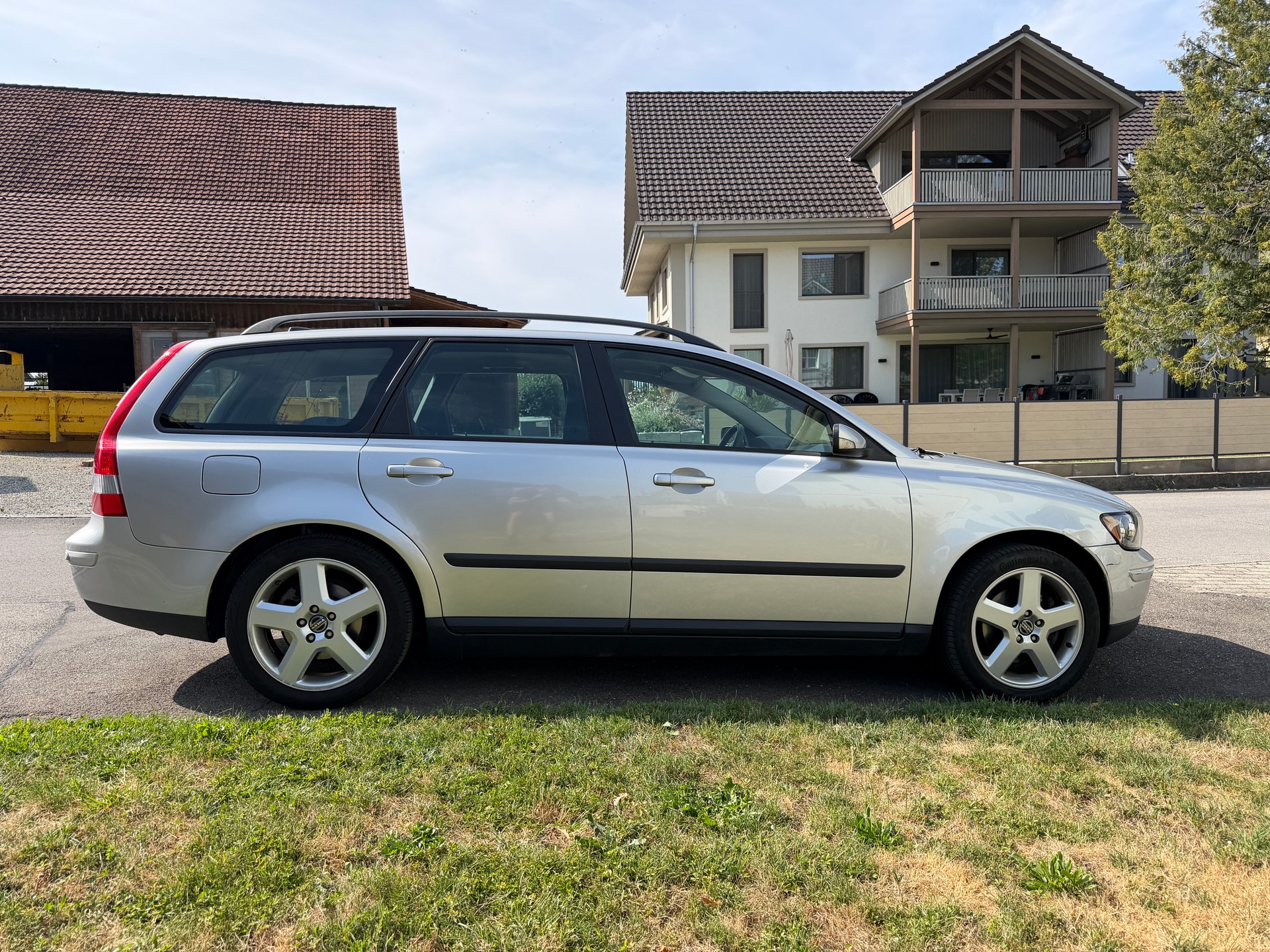 VOLVO 2.4 20V Kinetic-image-3
