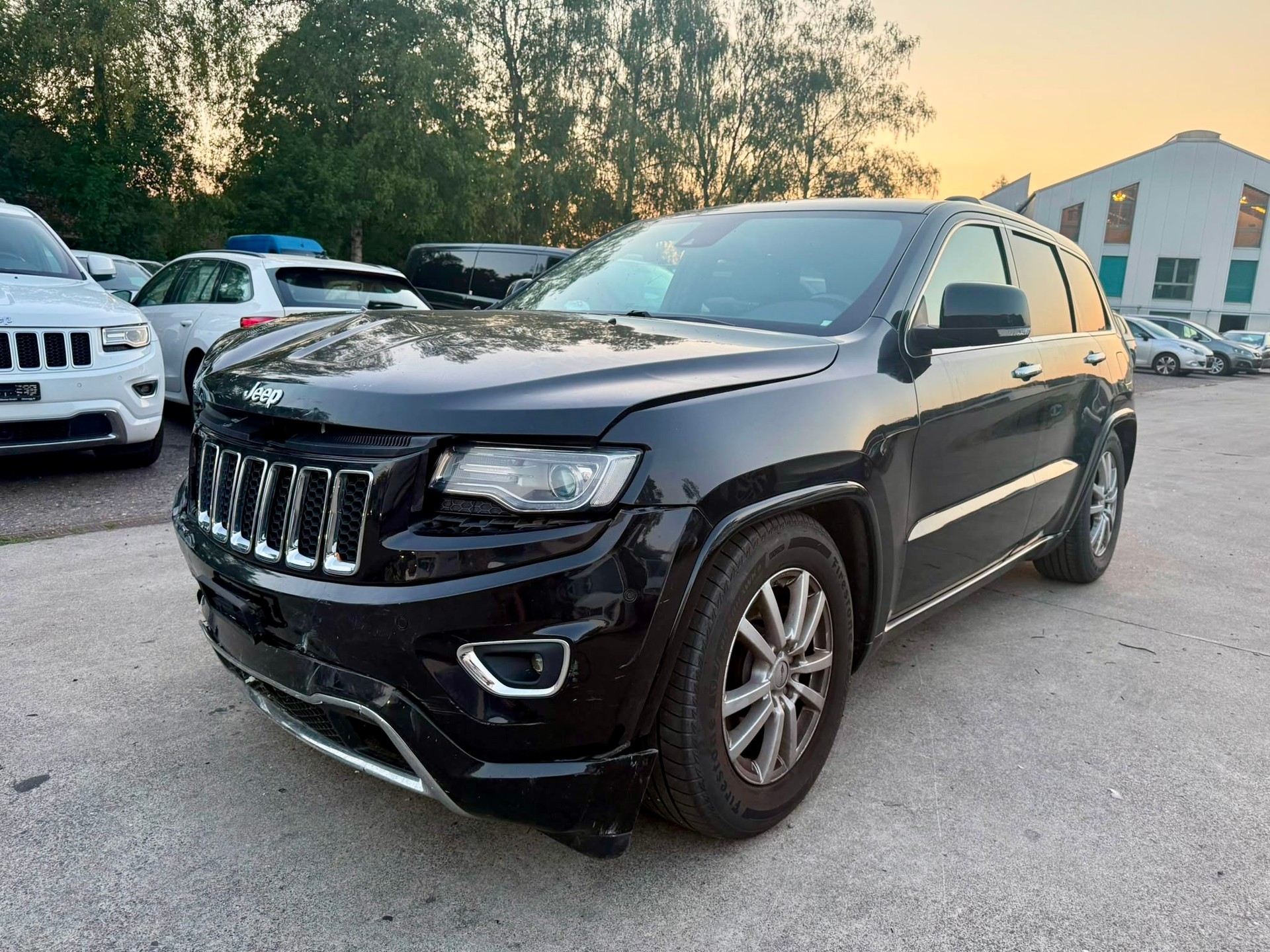 JEEP Grand Cherokee 3.0 CRD Overland Automatic-image-0