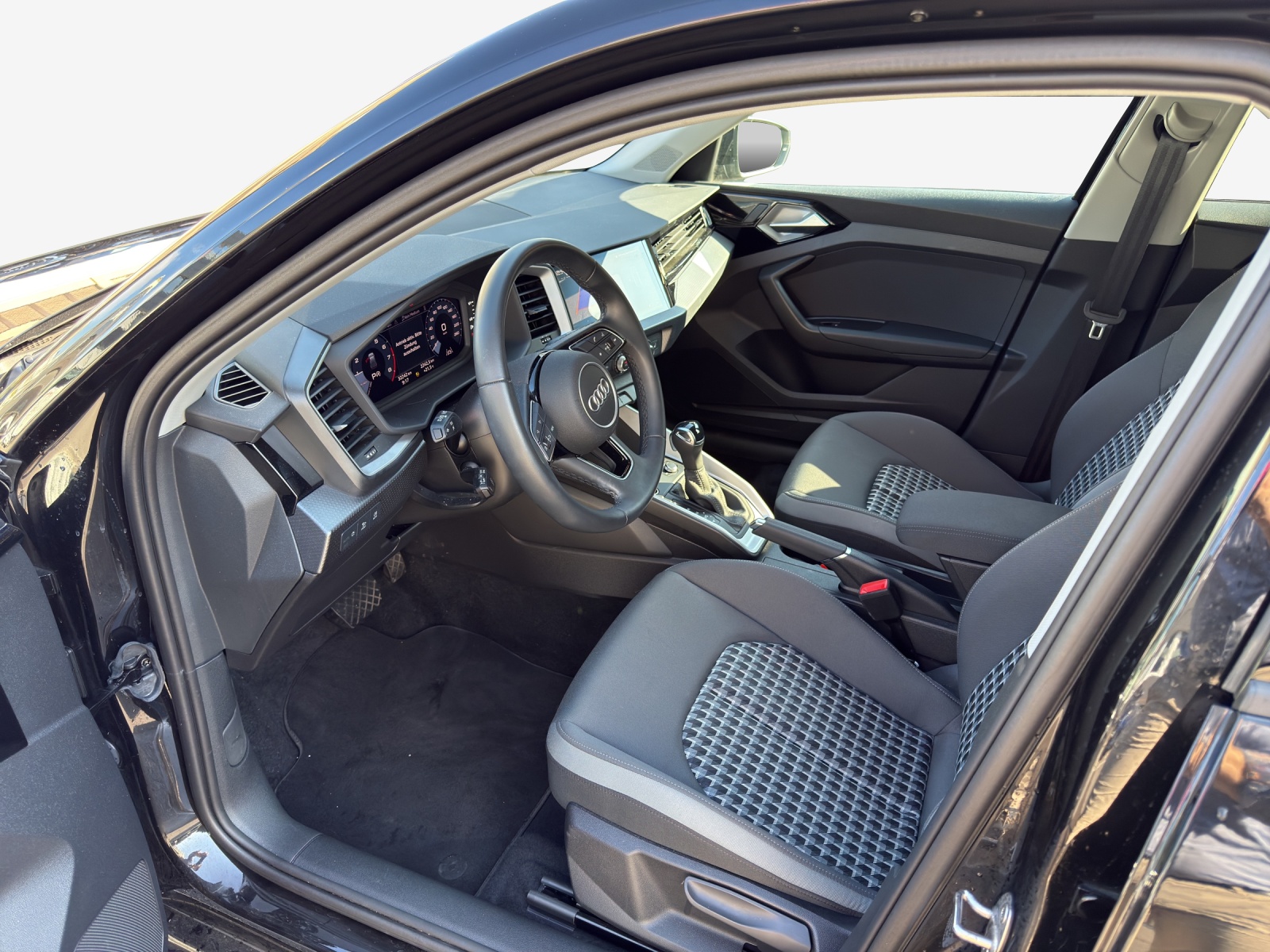 AUDI A1 Sportback 30 TFSI Attraction S-tronic-image-7