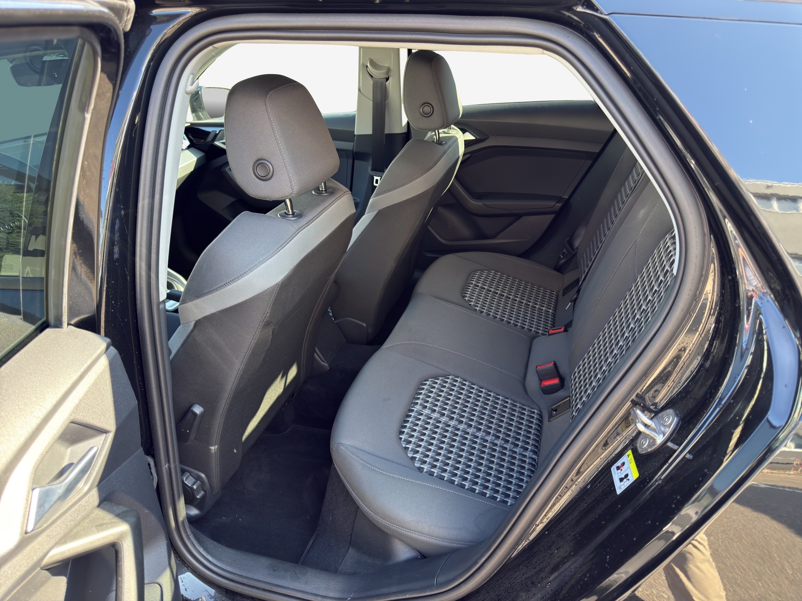 AUDI A1 Sportback 30 TFSI Attraction S-tronic-image-11