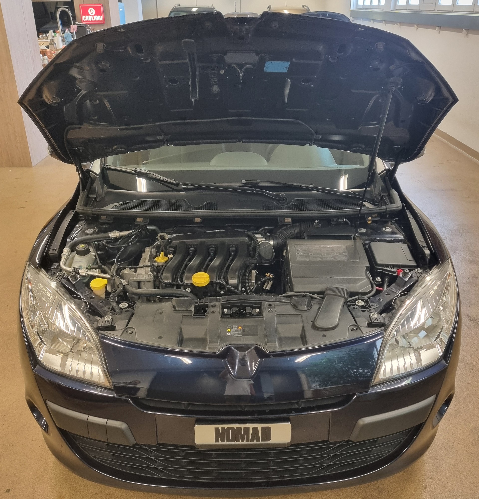 RENAULT Mégane 1.6 16V Expression-image-17