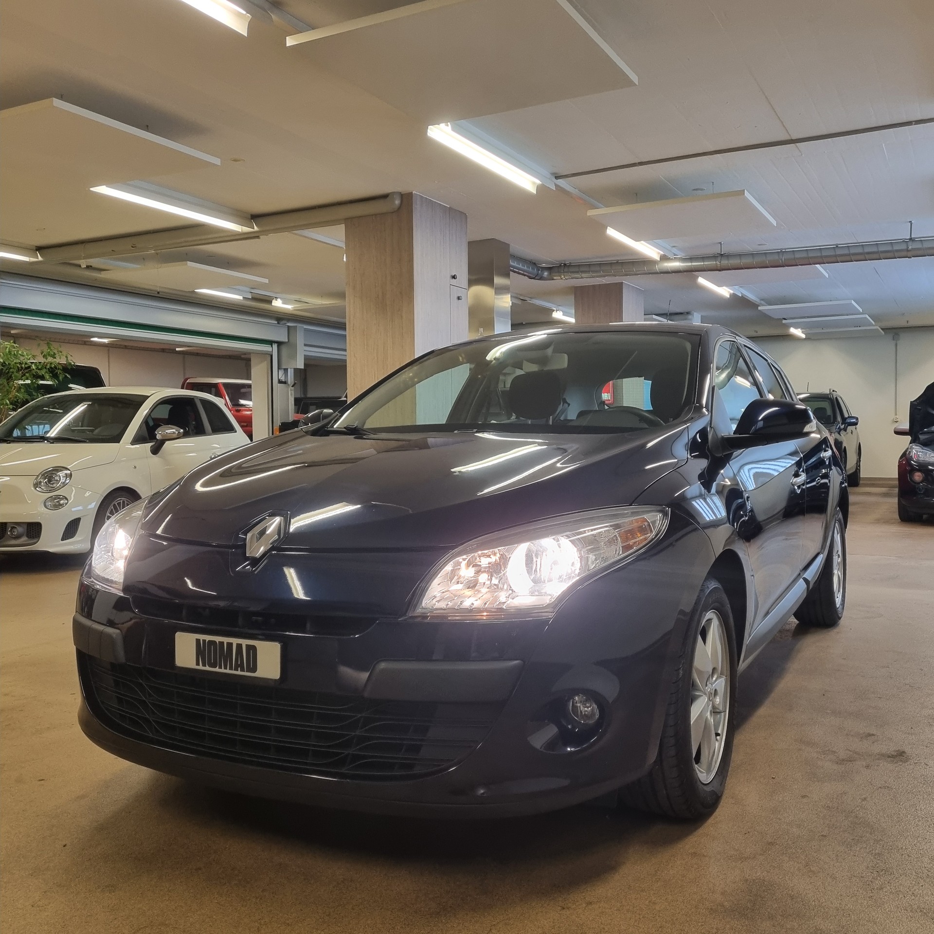 RENAULT Mégane 1.6 16V Expression-image-0