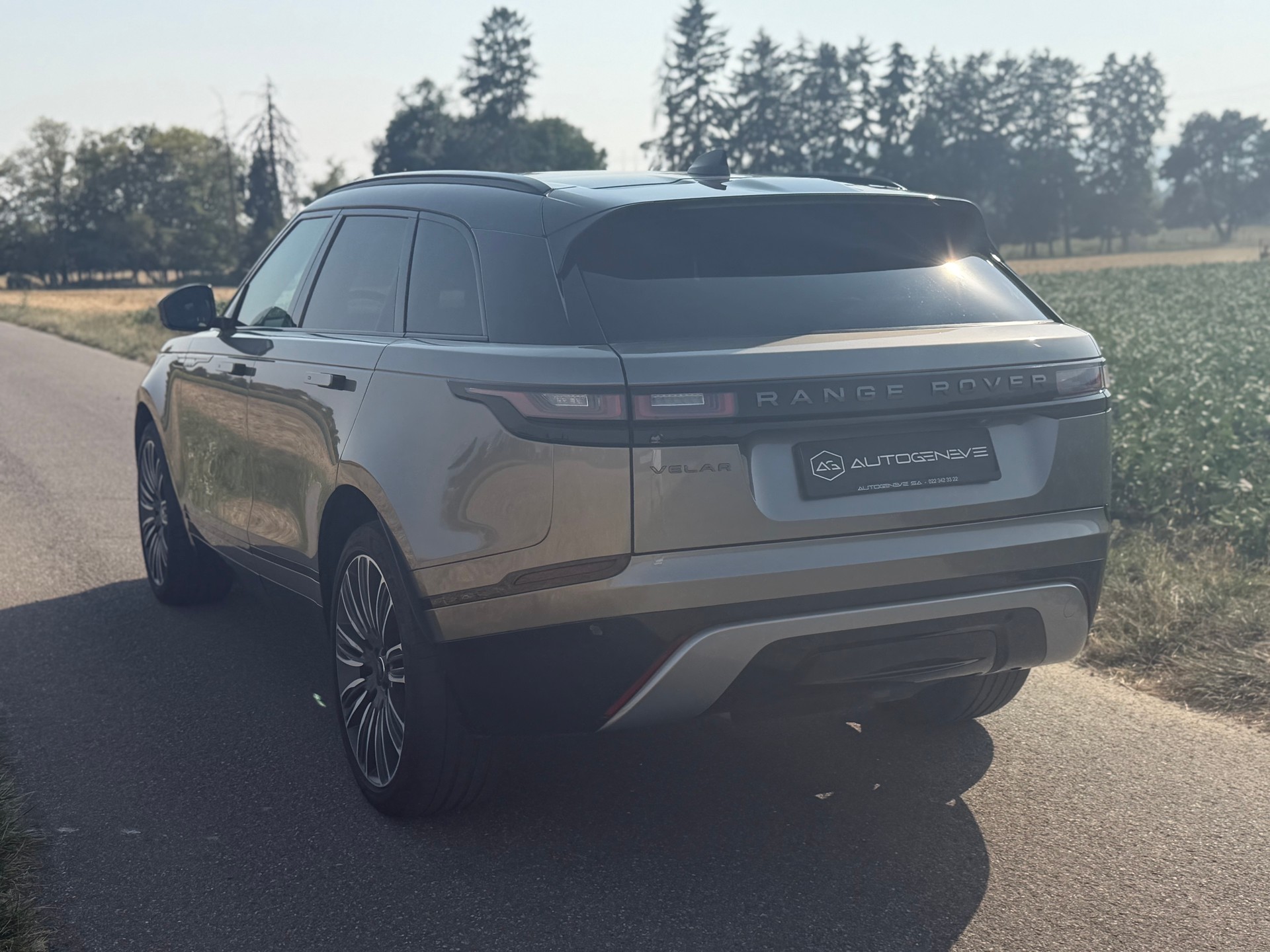 LAND ROVER Range Rover Velar R-Dynamic P 250 HSE Automatic-image-5