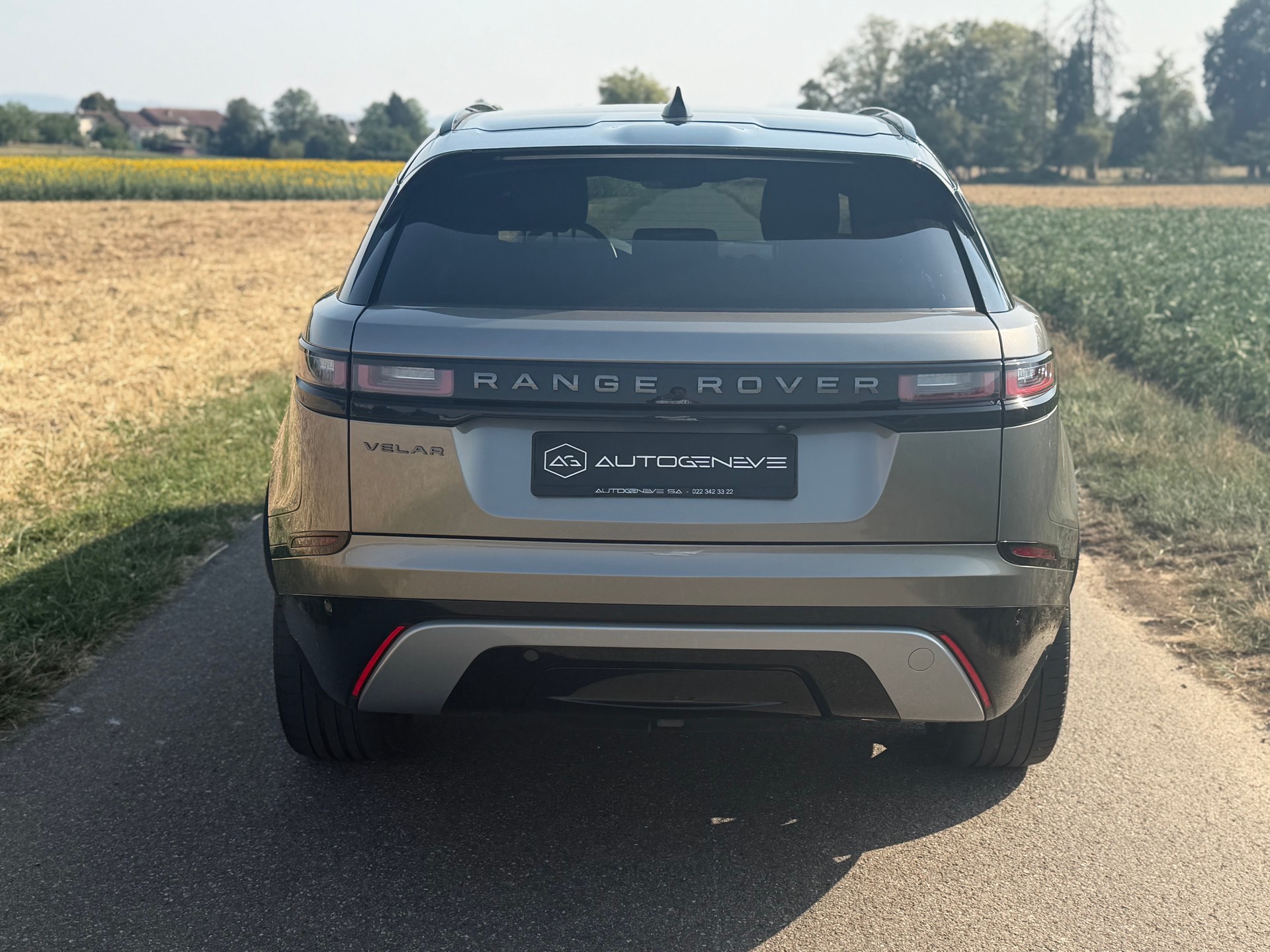 LAND ROVER Range Rover Velar R-Dynamic P 250 HSE Automatic-image-6