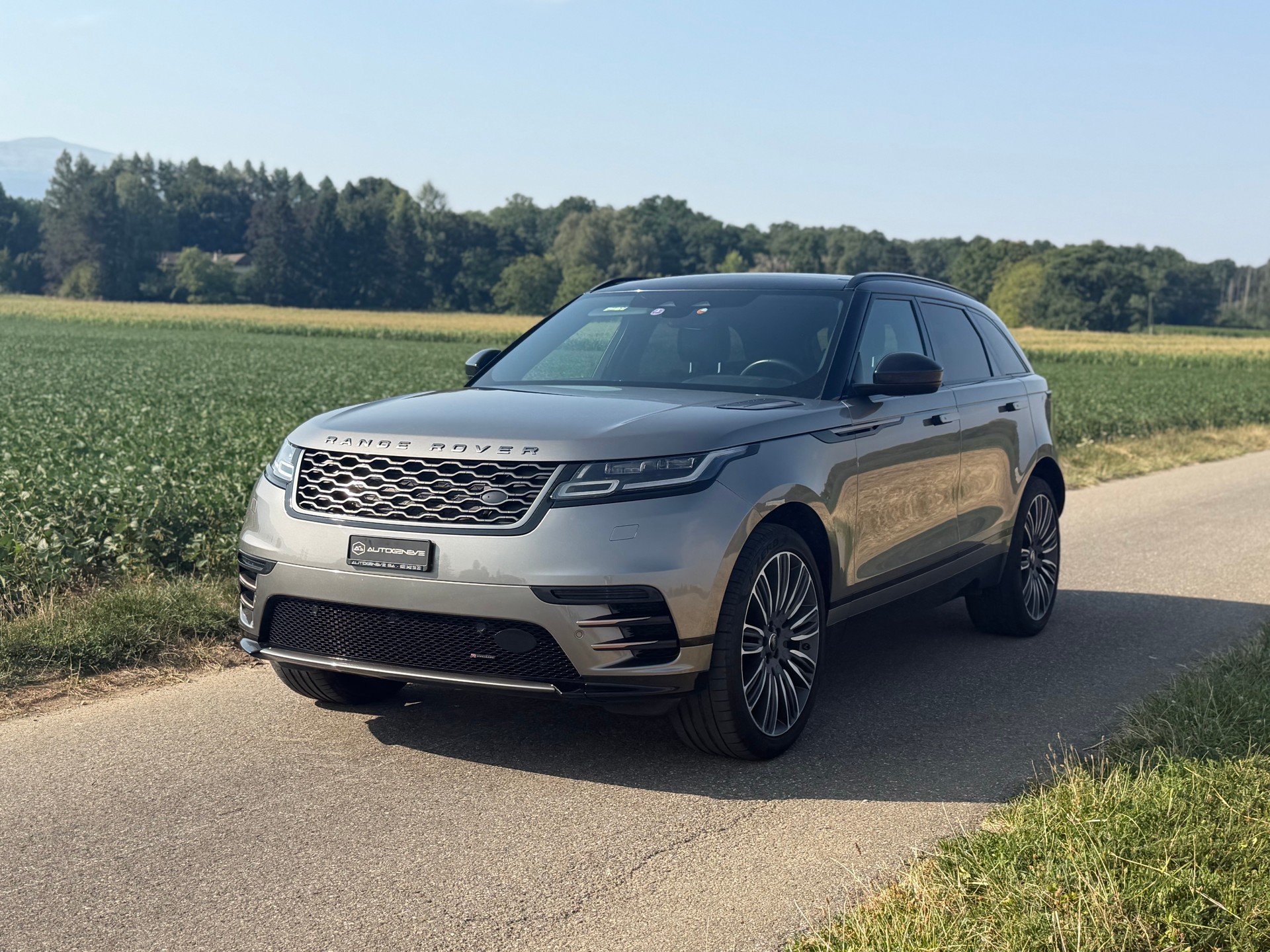 LAND ROVER Range Rover Velar R-Dynamic P 250 HSE Automatic-image-2