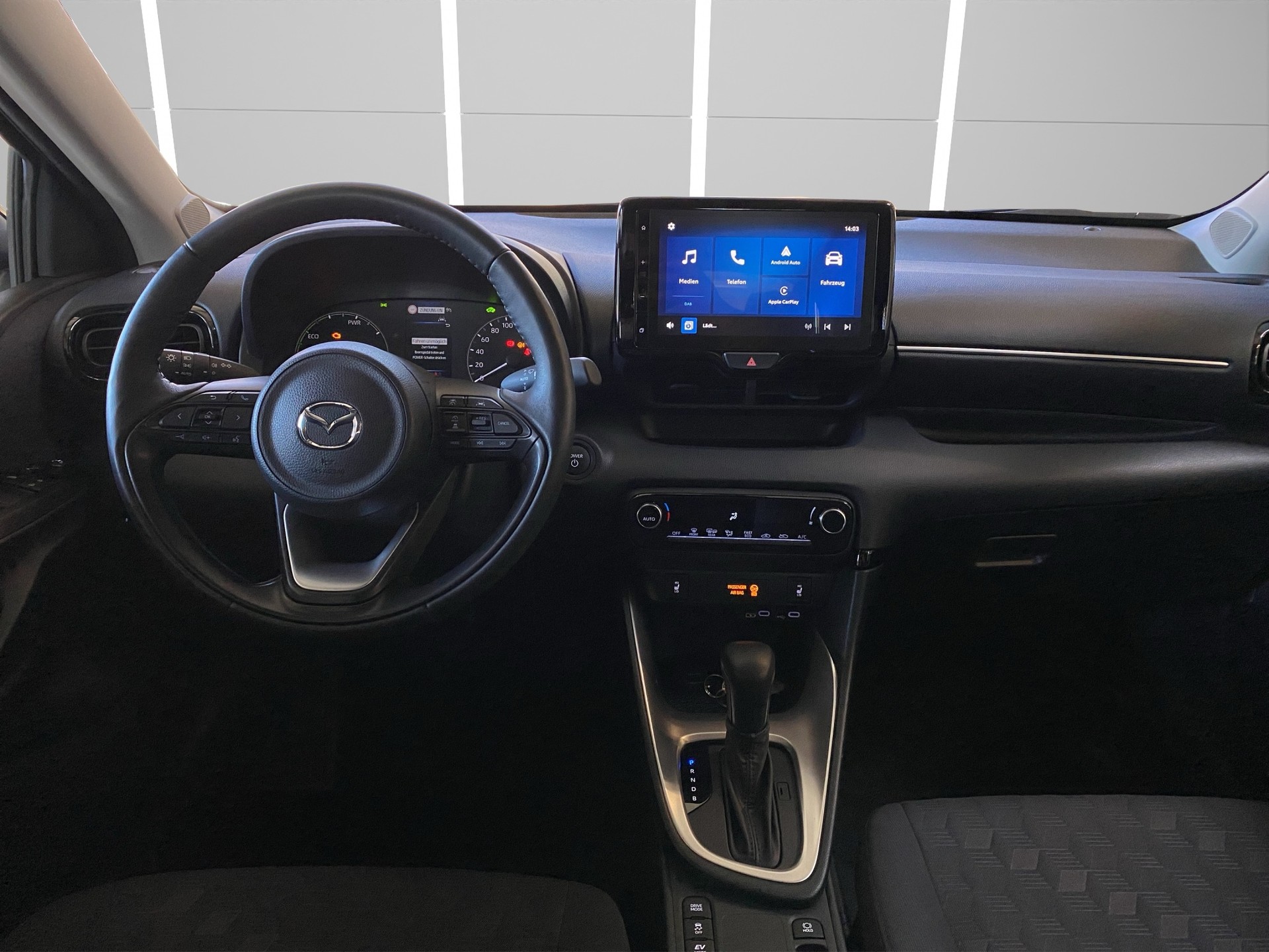 MAZDA 2 Hybrid Exclusive-line-image-12
