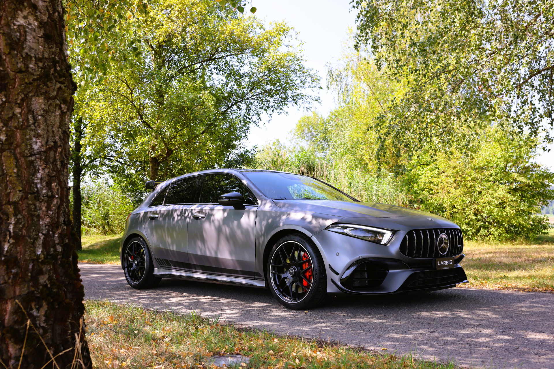 MERCEDES-BENZ A 45 S AMG 4Matic+ Speedshift *CH-Fahrzeug*-image-3