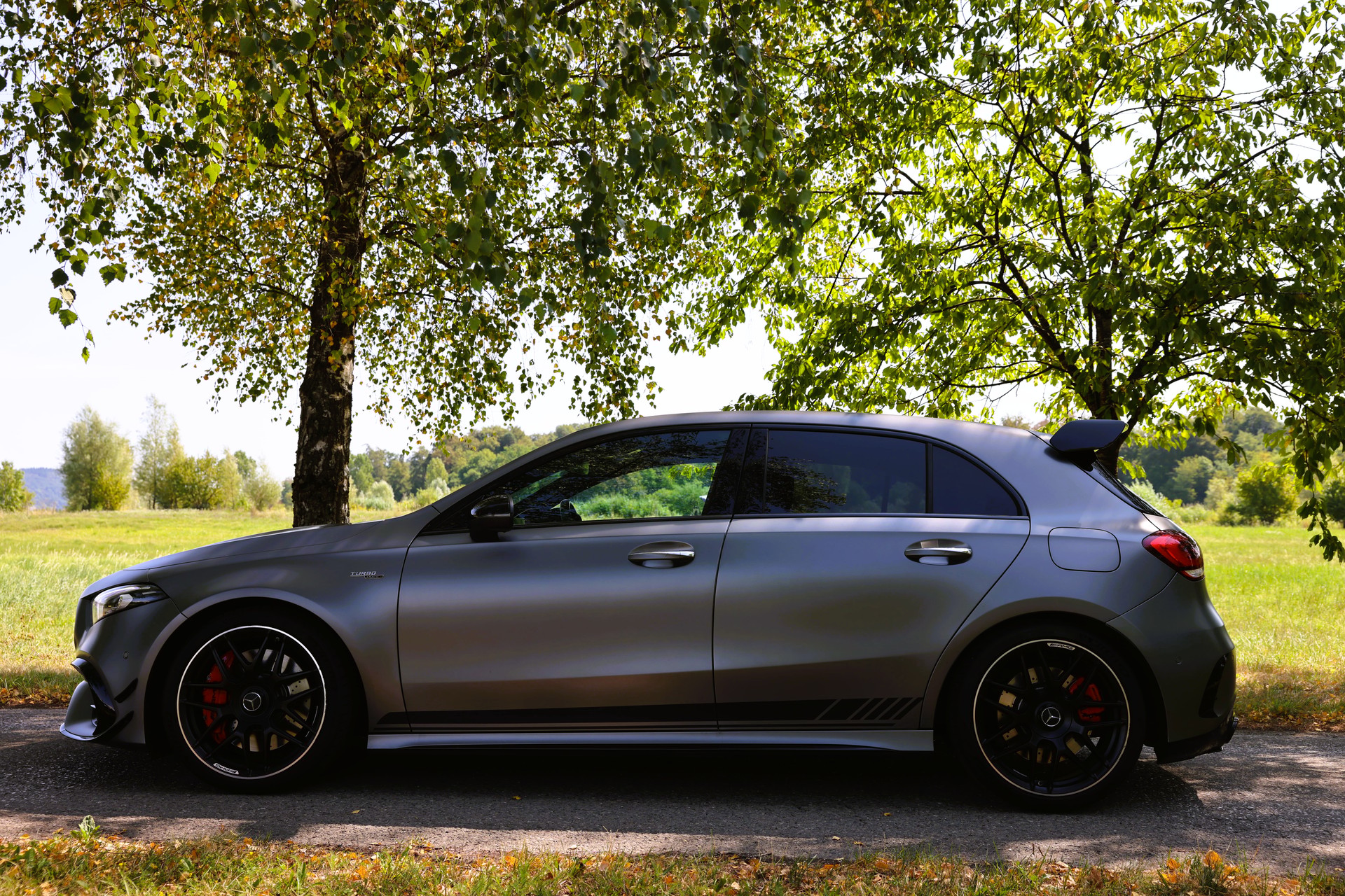 MERCEDES-BENZ A 45 S AMG 4Matic+ Speedshift *CH-Fahrzeug*-image-9