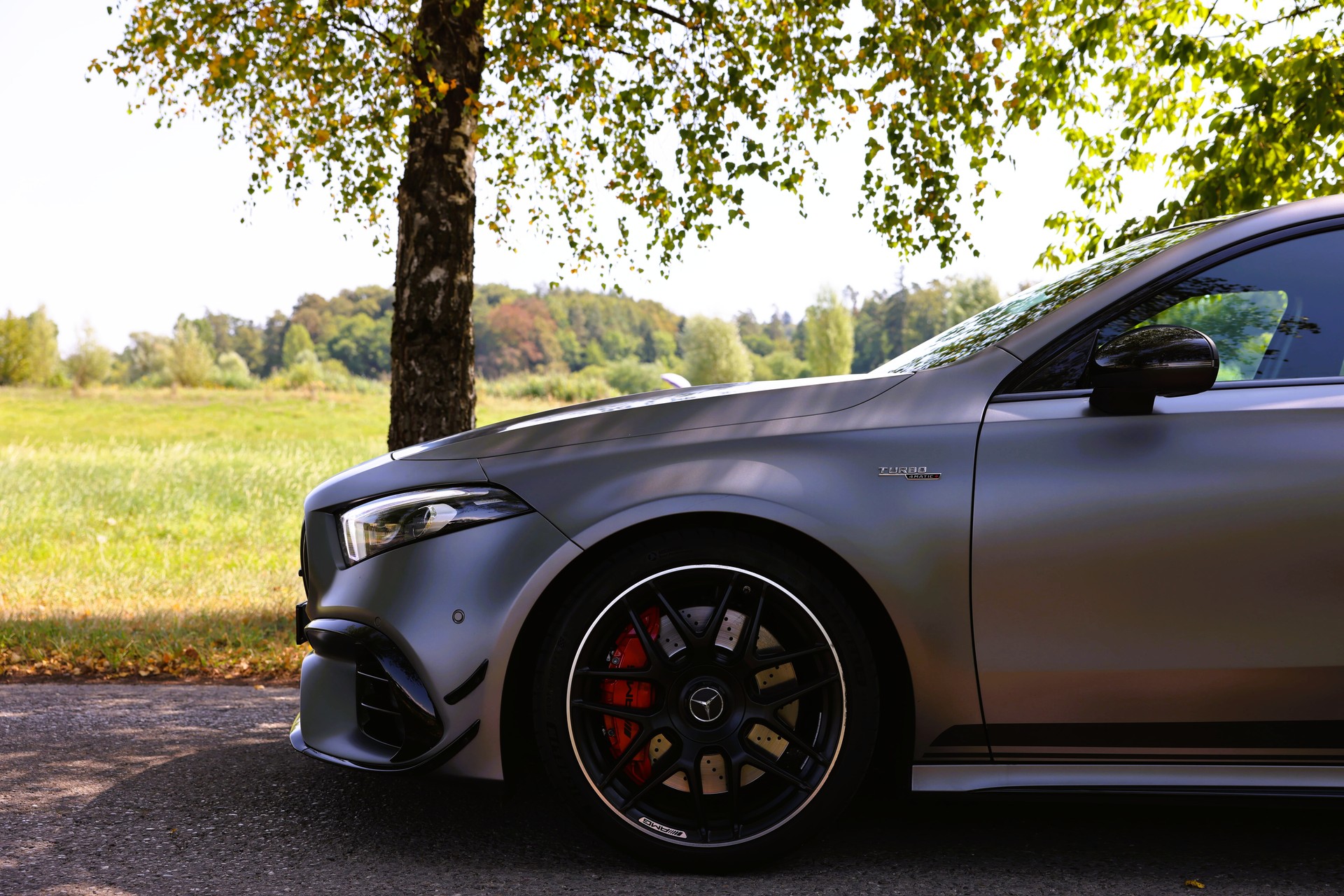 MERCEDES-BENZ A 45 S AMG 4Matic+ Speedshift *CH-Fahrzeug*-image-10