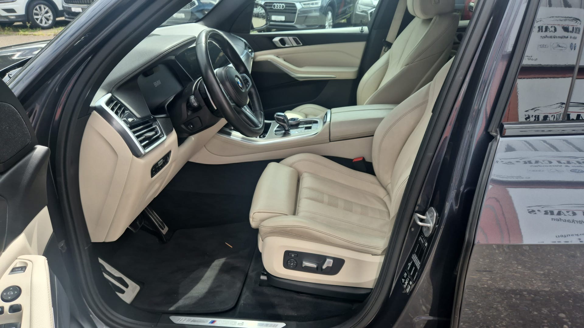 BMW X5 xDrive M50d Steptronic-image-8