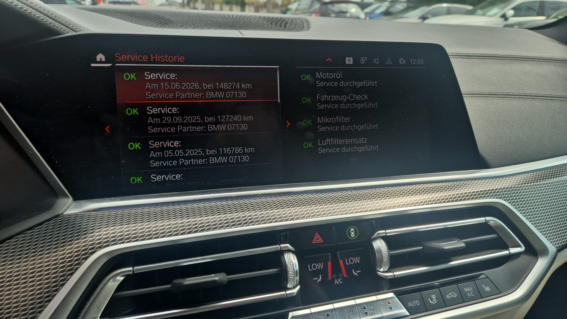 BMW X5 xDrive M50d Steptronic-image-13