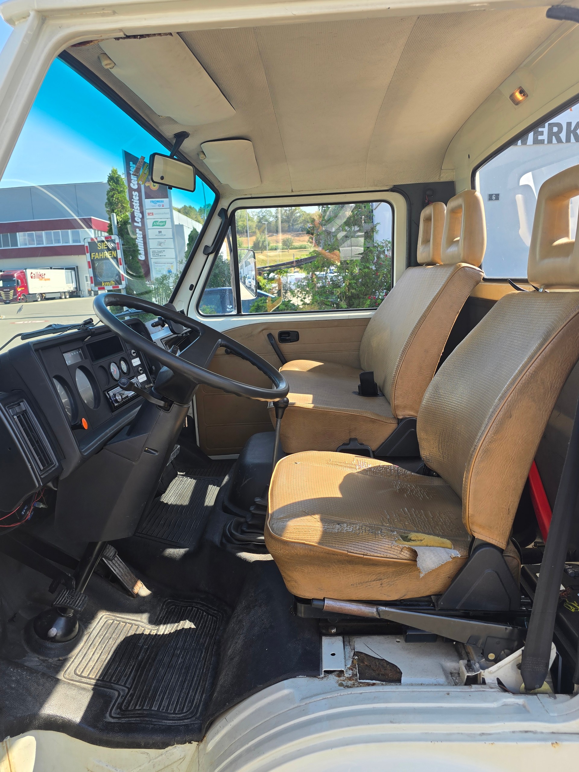 VW 35-image-23