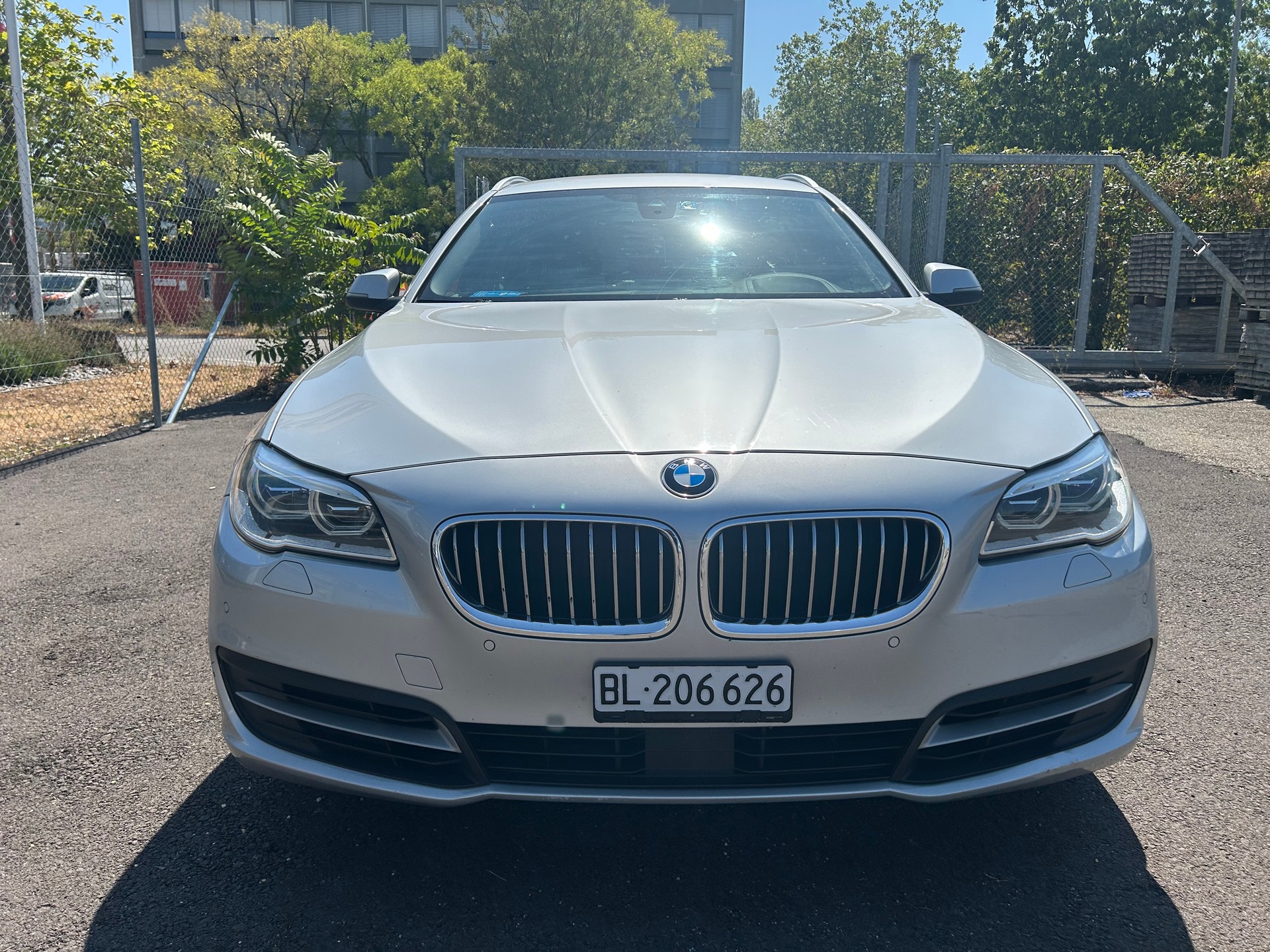 BMW 525d Touring xDrive Steptronic-image-7