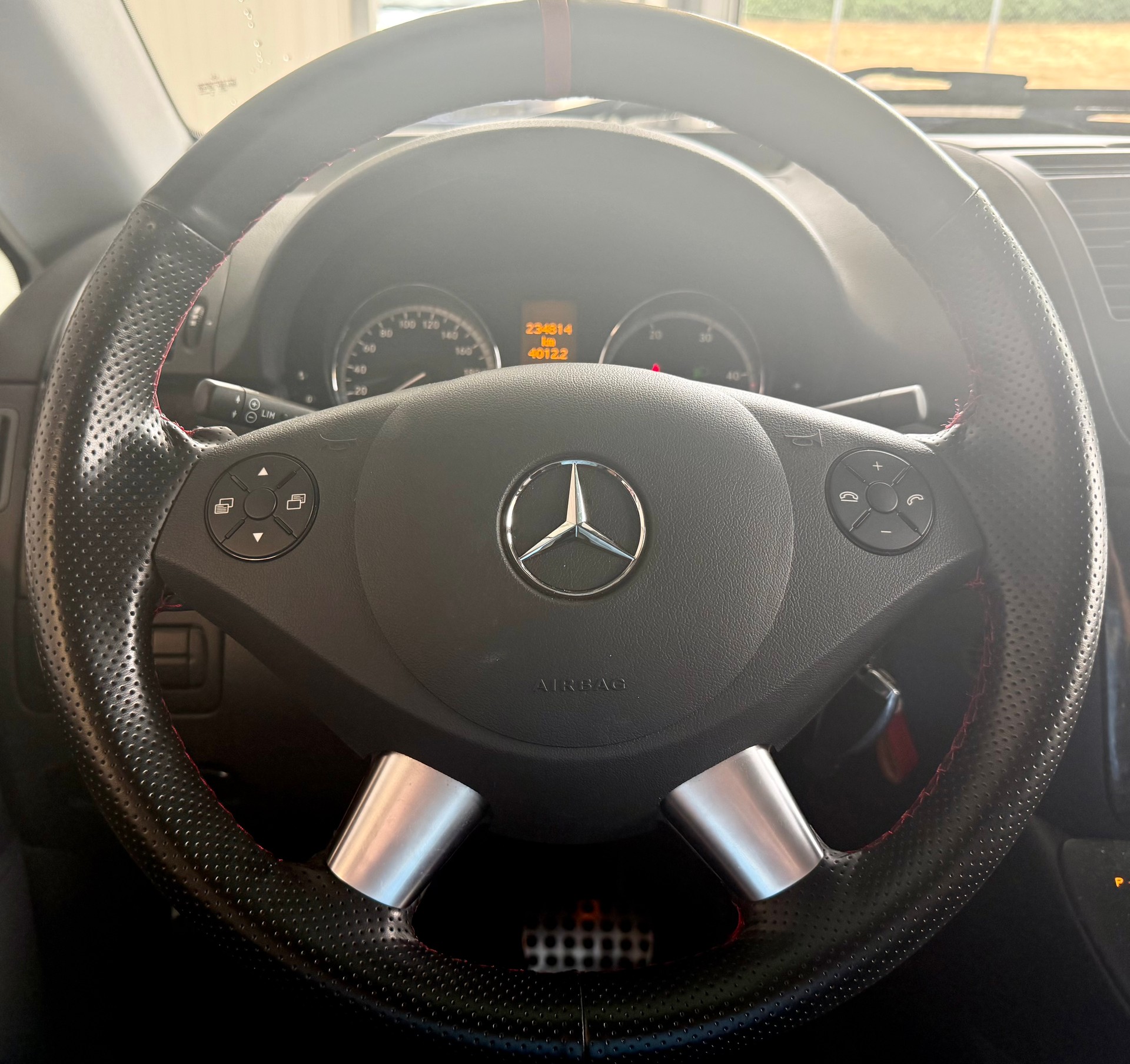 MERCEDES-BENZ Viano 3.0 CDI Blue Efficiency Avantgarde L A-image-11